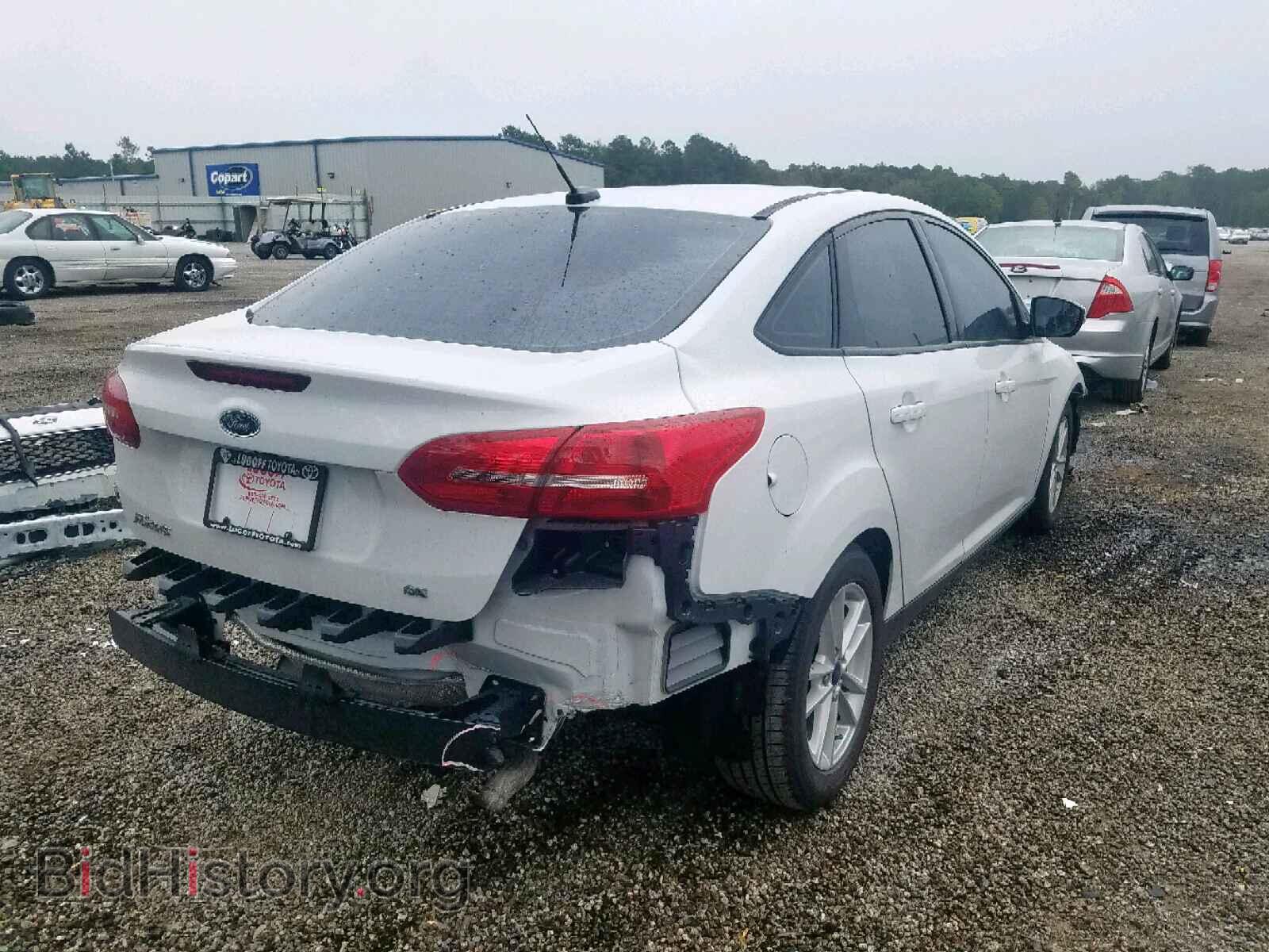 2016 FORD FOCUS - VIN: 1FADP3F26GL401705 - Photo 4