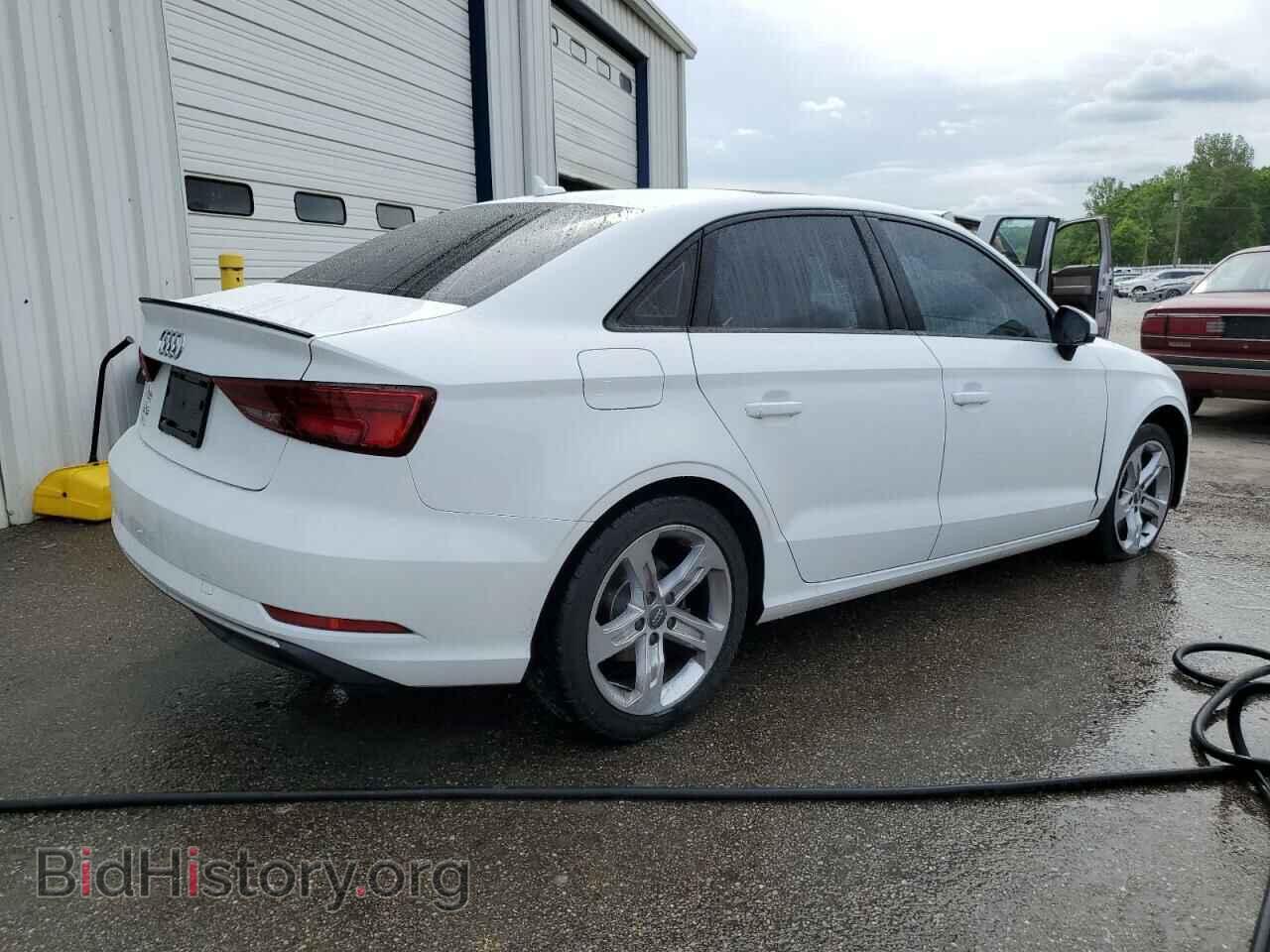 2017 AUDI A3 - VIN: WAUAUGFF5H1043295 - Фото 3