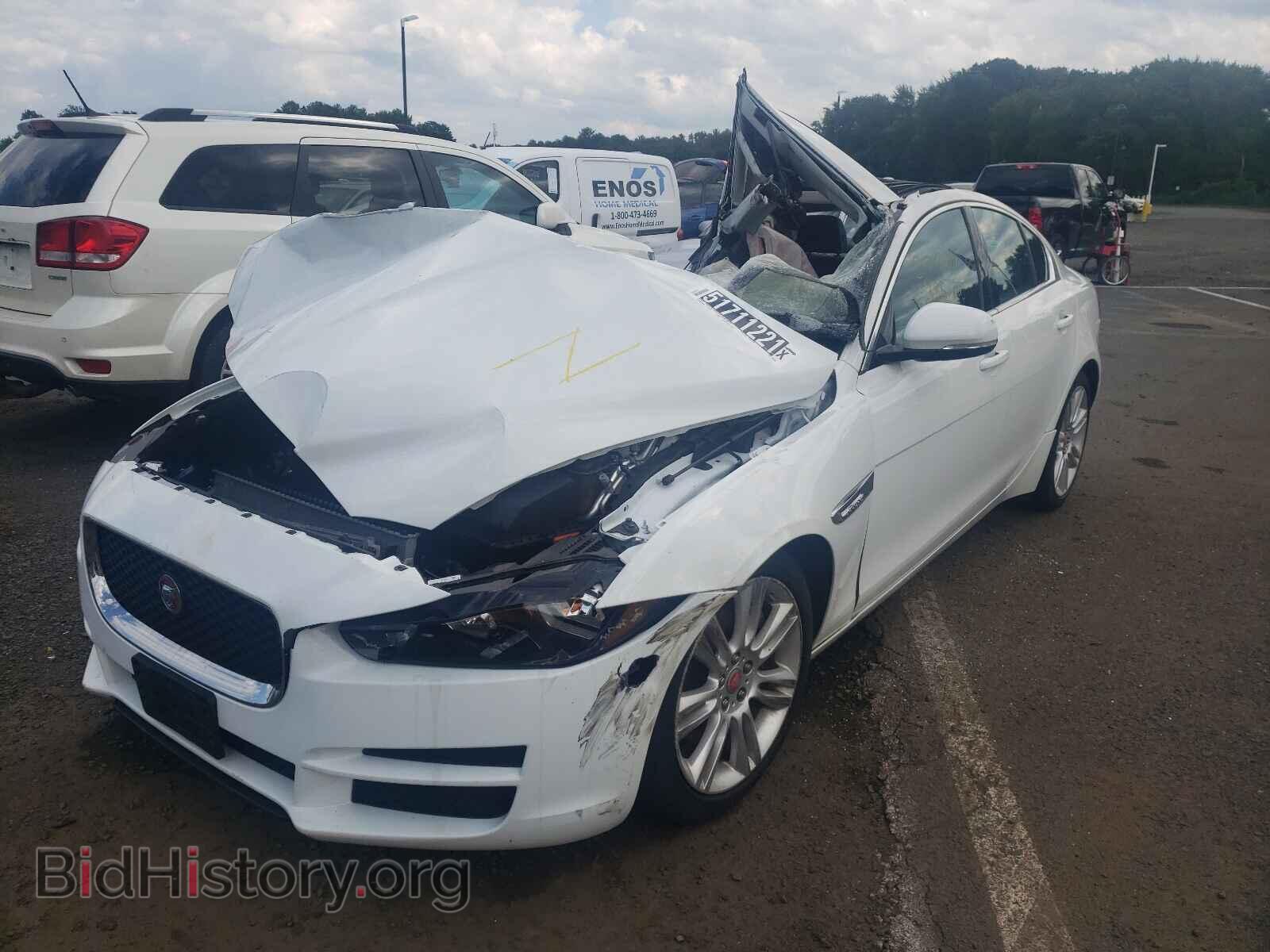 2019 JAGUAR XE - VIN: SAJAR4FX8KCP52232 - Фото 2