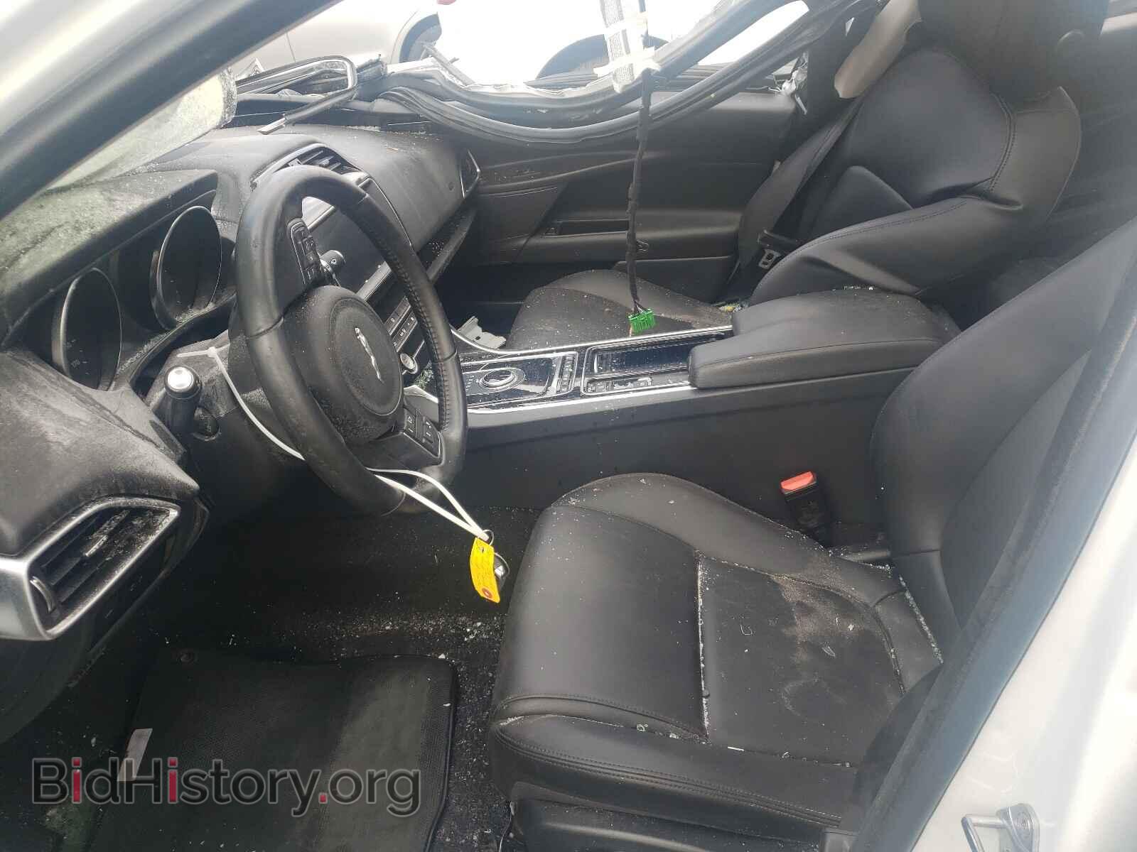 2019 JAGUAR XE - VIN: SAJAR4FX8KCP52232 - Фото 5