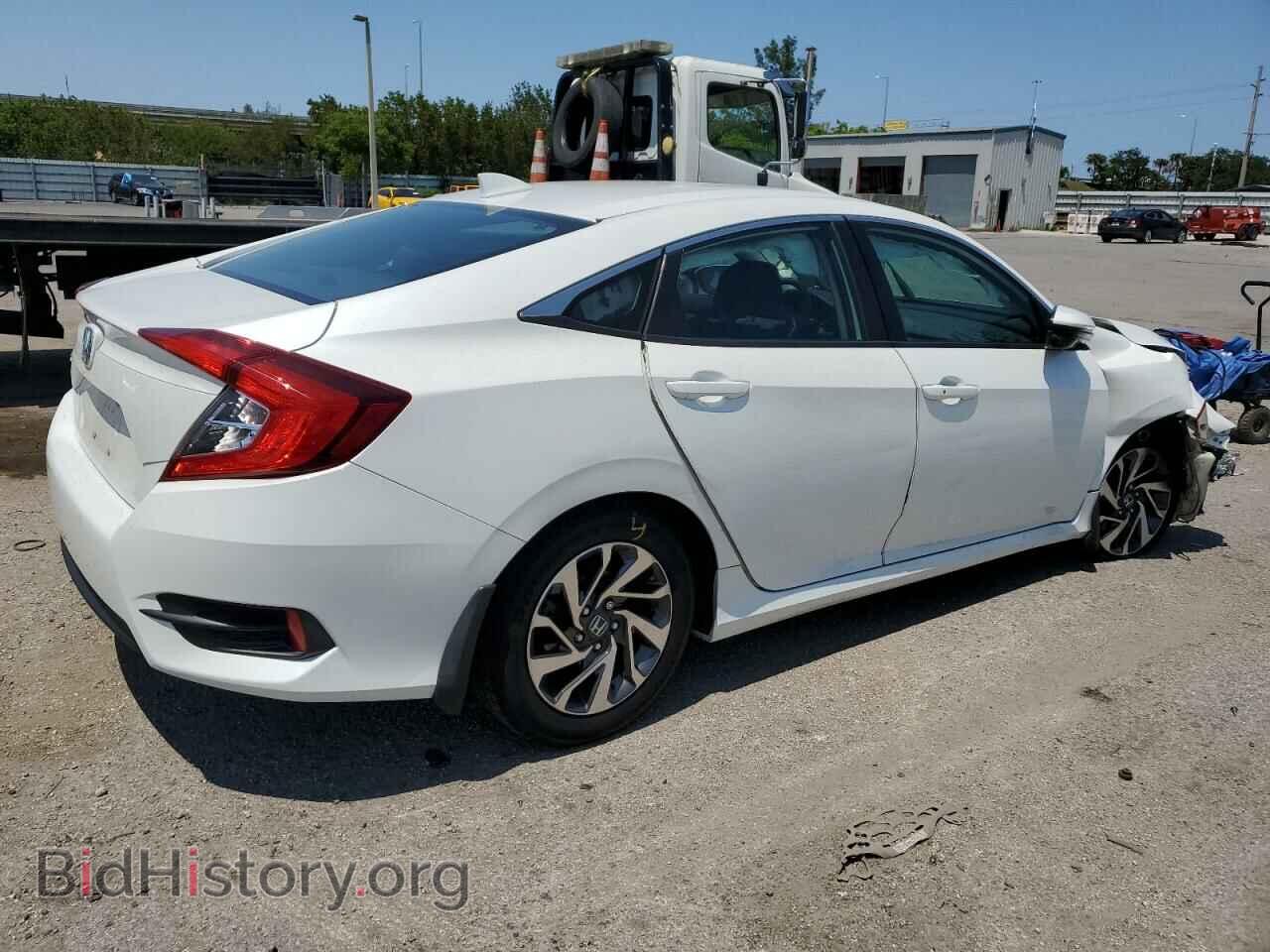 2017 HONDA CIVIC - VIN: 19XFC2F7XHE073185 - Фото 3
