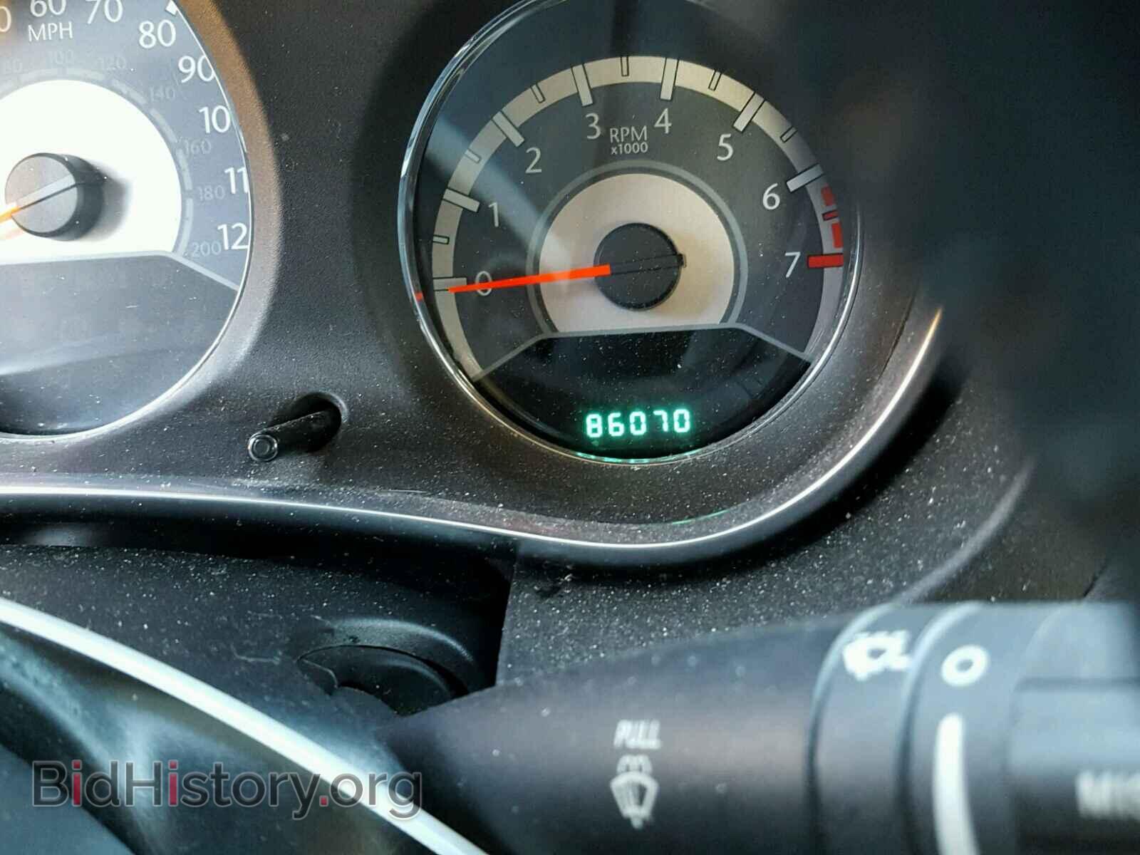 2011 CHRYSLER 200 - VIN: 1C3BC2FG0BN607574 - Фото 8