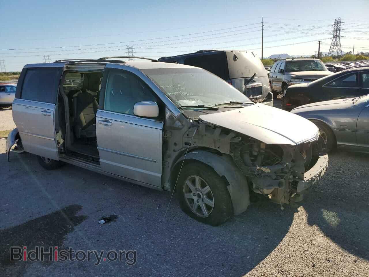2010 CHRYSLER MINIVAN - VIN: 2A4RR5D12AR412760 - Фото 4