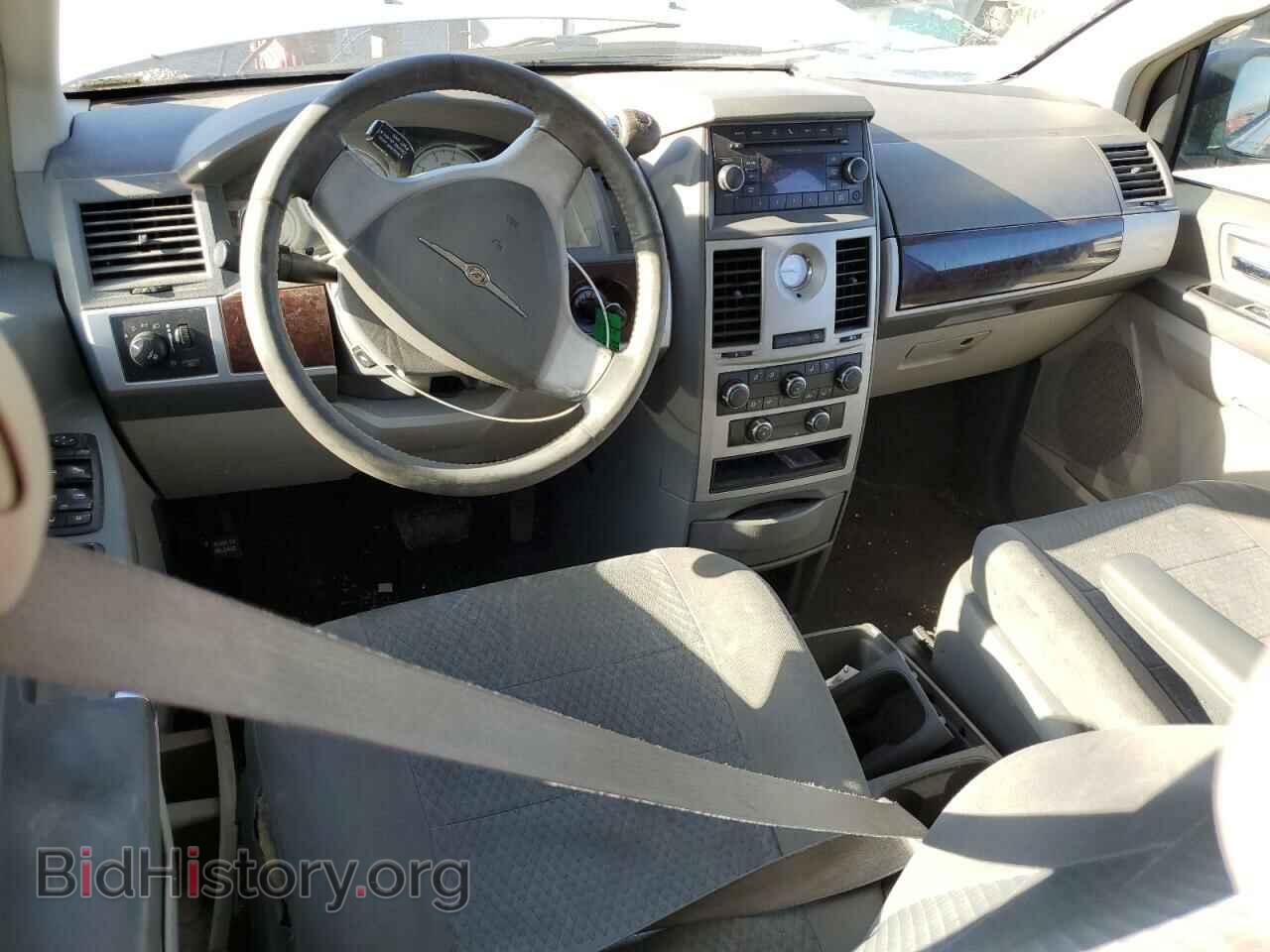 2010 CHRYSLER MINIVAN - VIN: 2A4RR5D12AR412760 - Фото 8