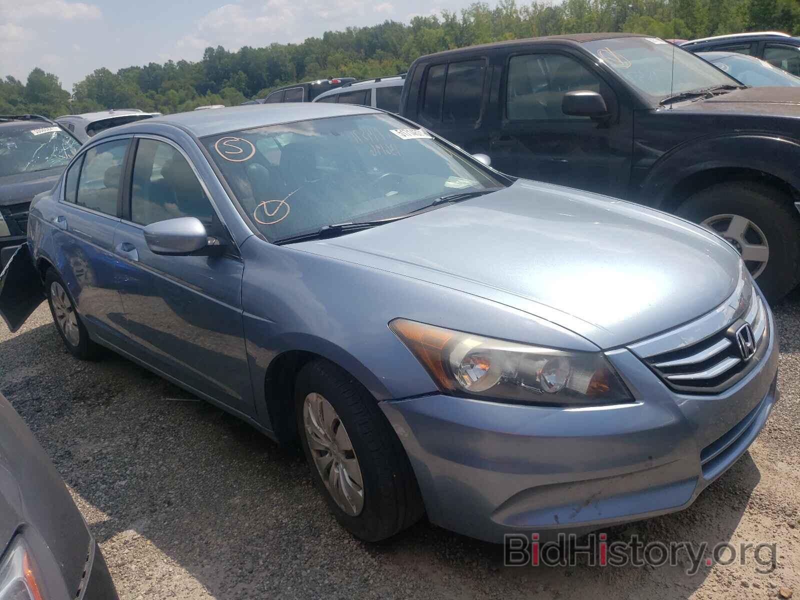 Photo 1HGCP2F39BA131853 - HONDA ACCORD 2011