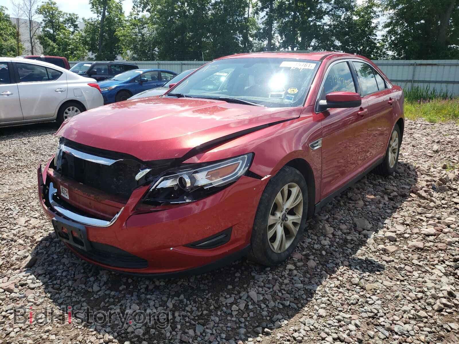 2011 FORD TAURUS - VIN: 1FAHP2EW3BG138560 - Фото 2