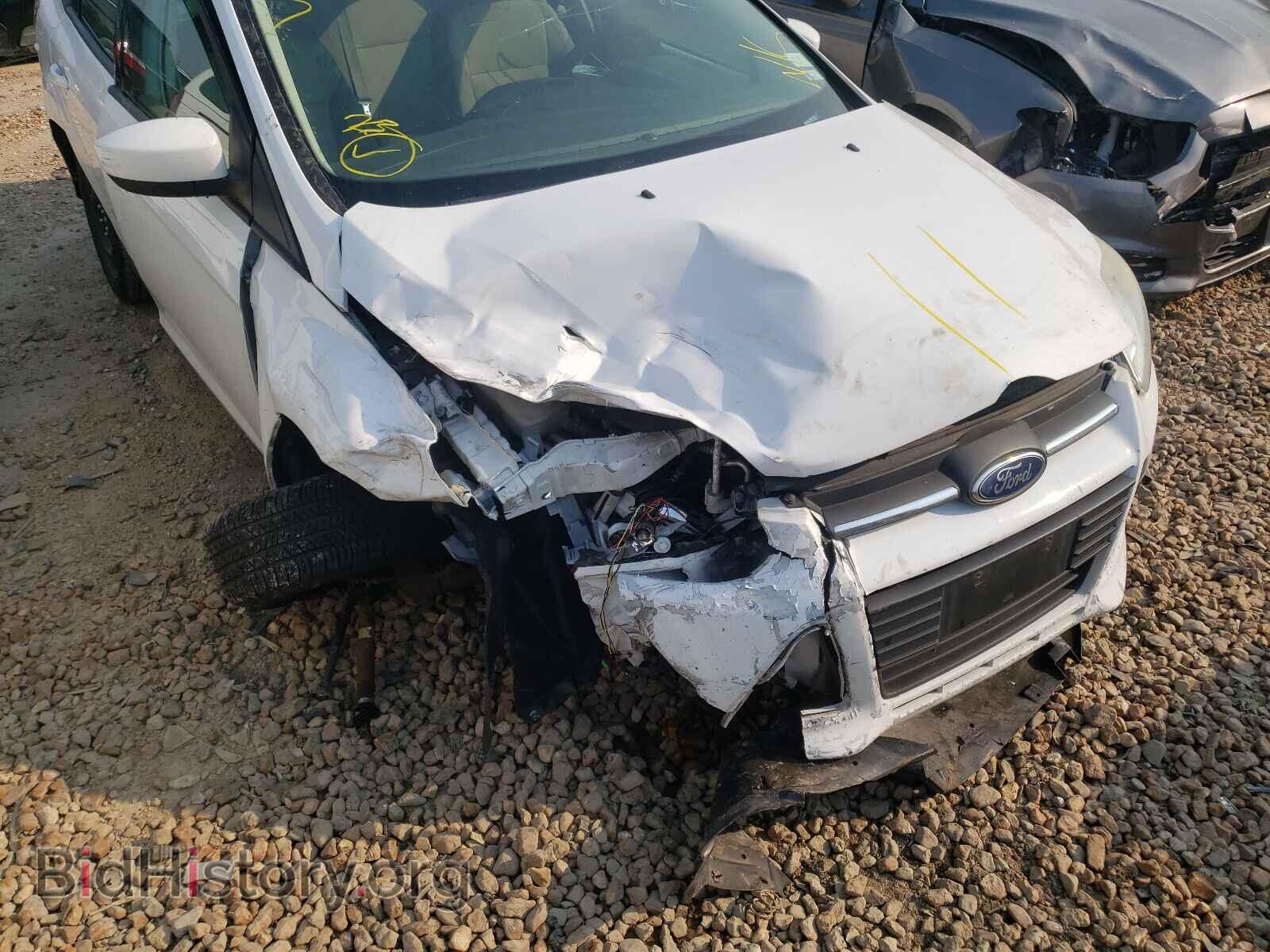 2012 FORD FOCUS - VIN: 1FAHP3F25CL216282 - Фото 9