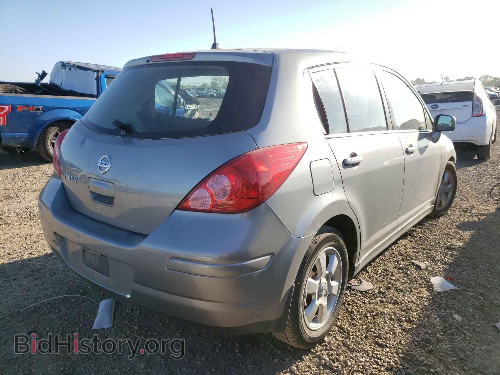 2007 NISSAN VERSA - VIN: 3N1BC13E27L359735 - Фото 4