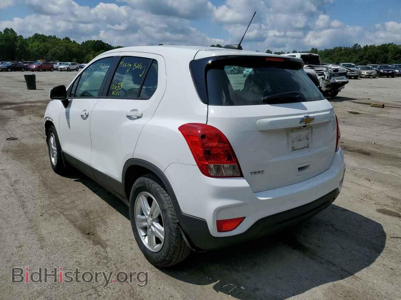 2019 CHEVROLET TRAX - VIN: 3GNCJKSB2KL292591 - Фото 3
