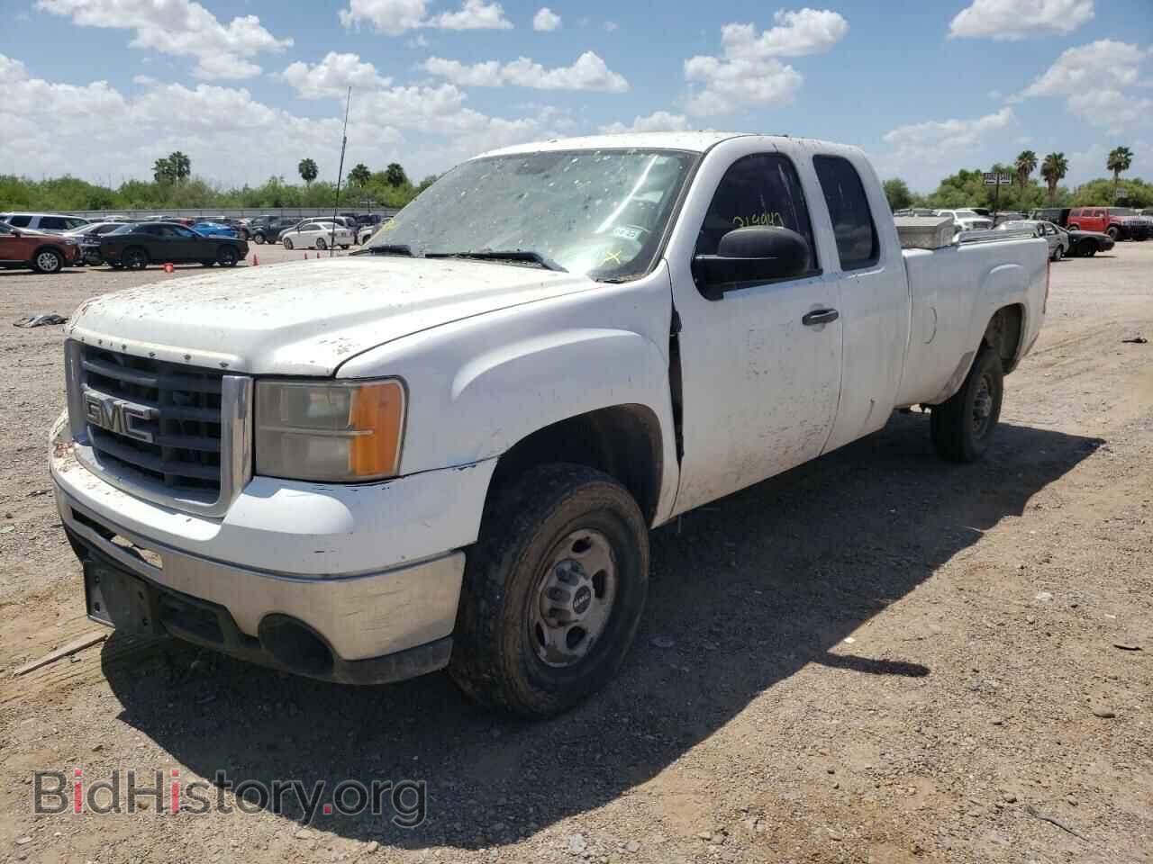 2008 GMC SIERRA - VIN: 1GTHC29K08E118011 - Фото 2