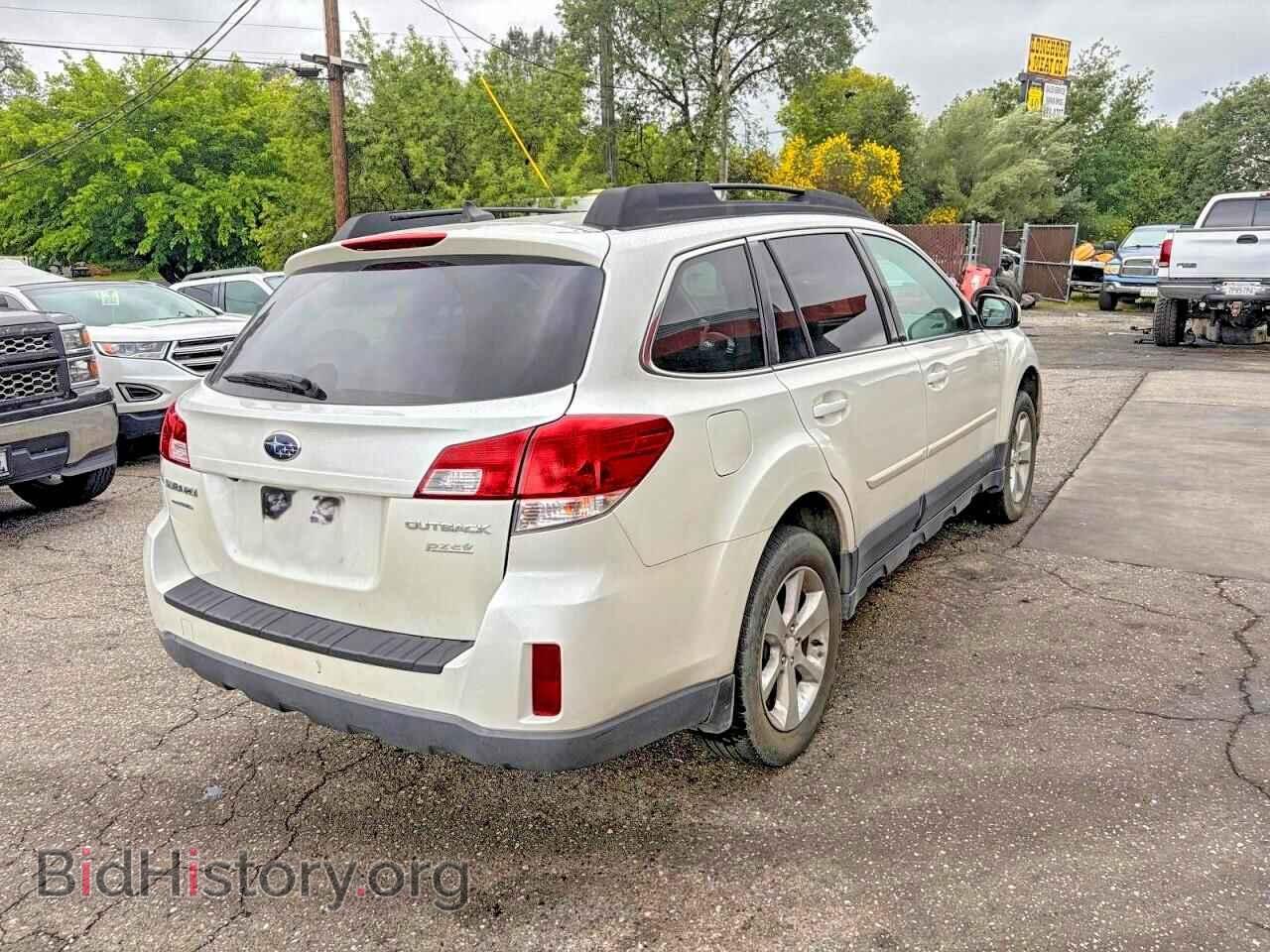 2014 SUBARU OUTBACK - VIN: 4S4BRBDC9E3283949 - Photo 4