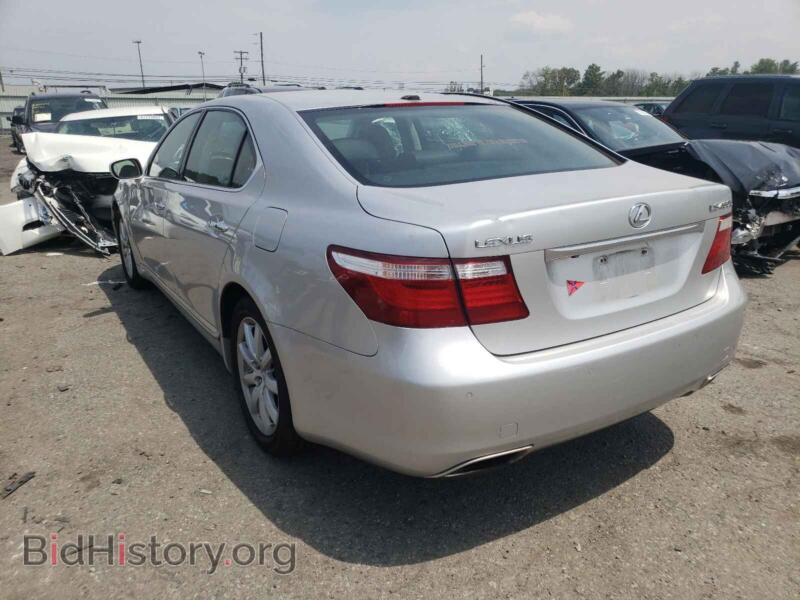 2008 Lexus LS460 (VIN JTHGL46F185024880) — фото 3 из 10