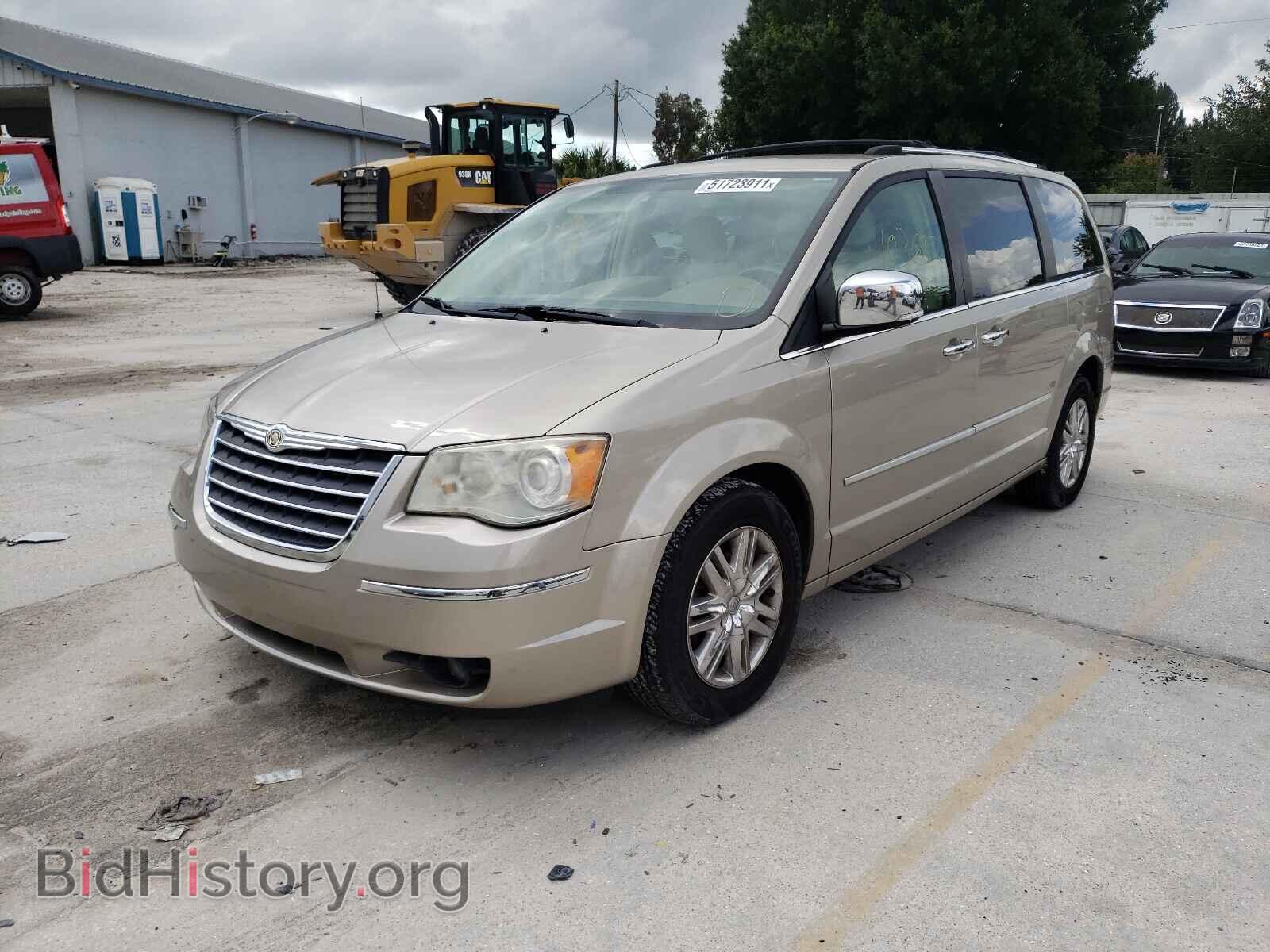 2008 CHRYSLER MINIVAN - VIN: 2A8HR64XX8R762801 - Фото 2