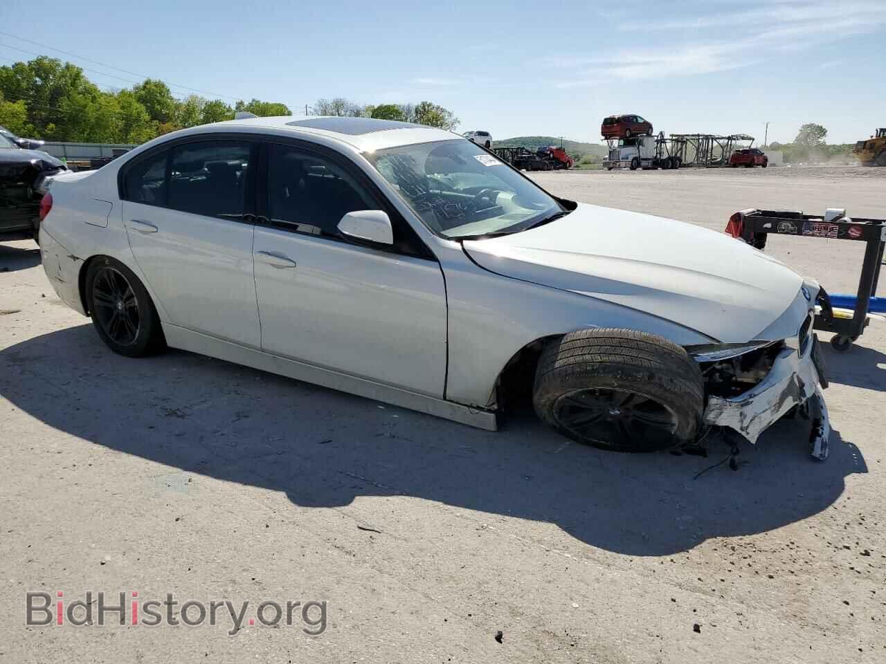 2016 BMW 3 SERIES - VIN: WBA8E3G51GNU05947 - Фото 4