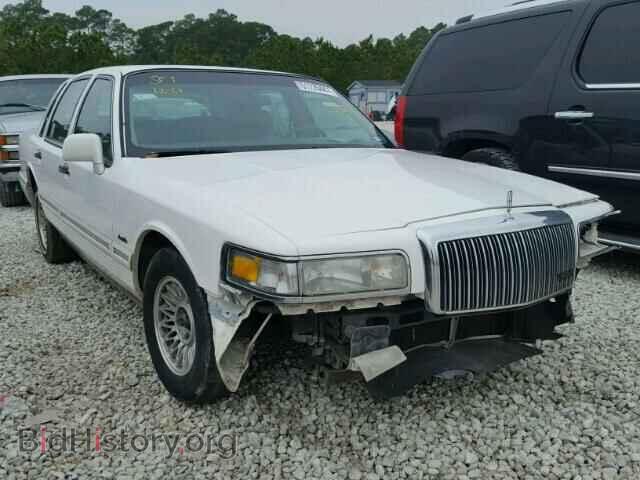Photo 1LNLM81W0VY673345 - LINCOLN TOWNCAR 1997