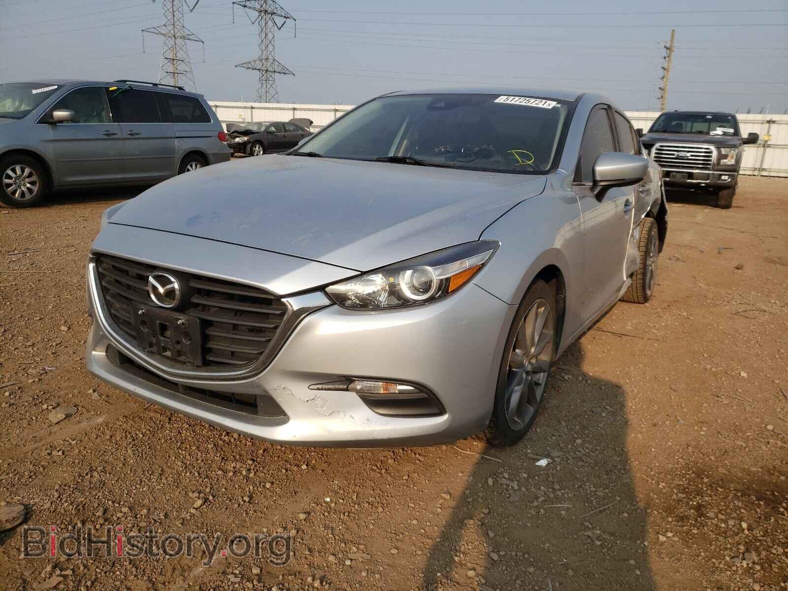 2018 MAZDA 3 - VIN: 3MZBN1V35JM205831 - Фото 2