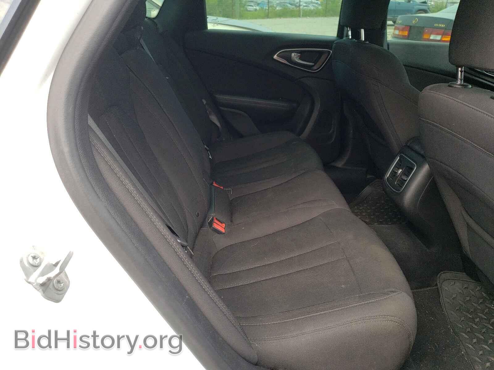 2015 CHRYSLER 200 - VIN: 1C3CCCAB4FN686470 - Фото 6