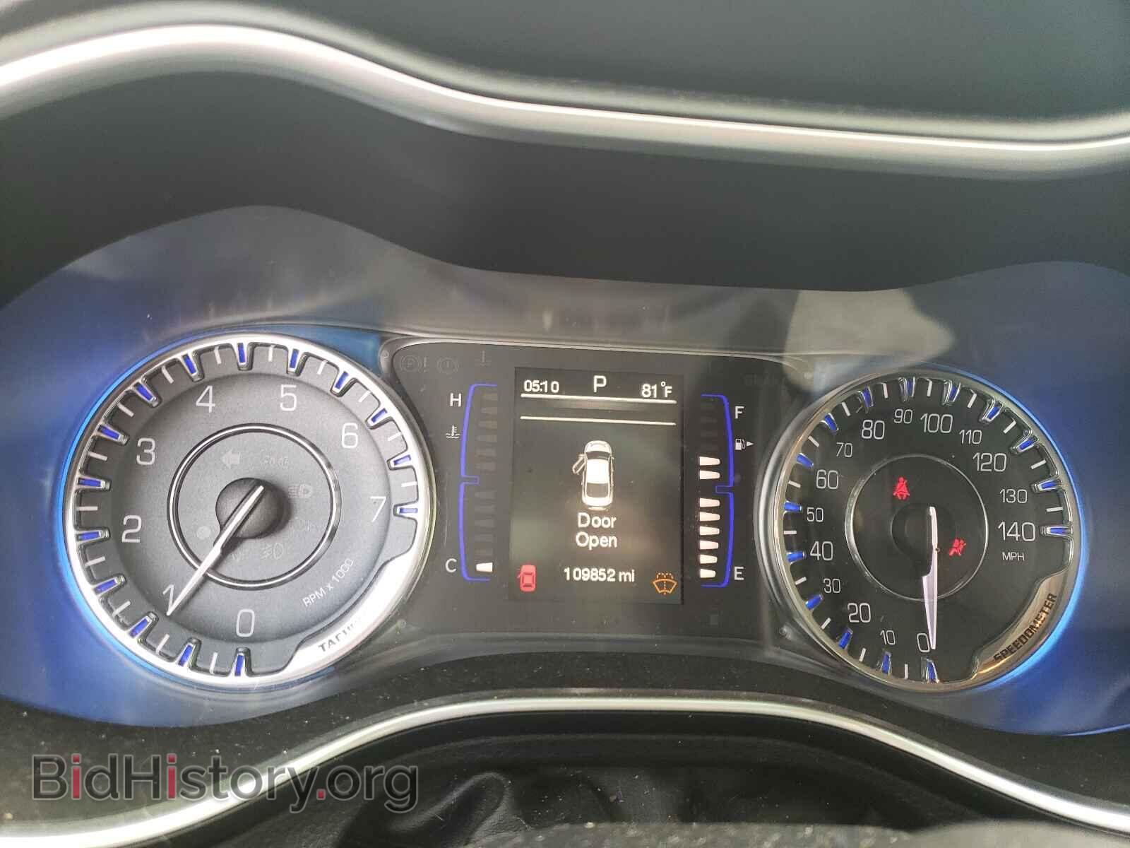 2015 CHRYSLER 200 - VIN: 1C3CCCAB4FN686470 - Фото 8