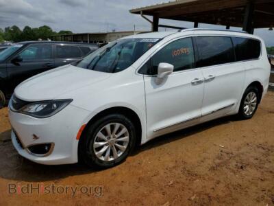 2019 Chrysler PACIFICA Touring L, white — VIN 2C4RC1BG1KR539668, Copart