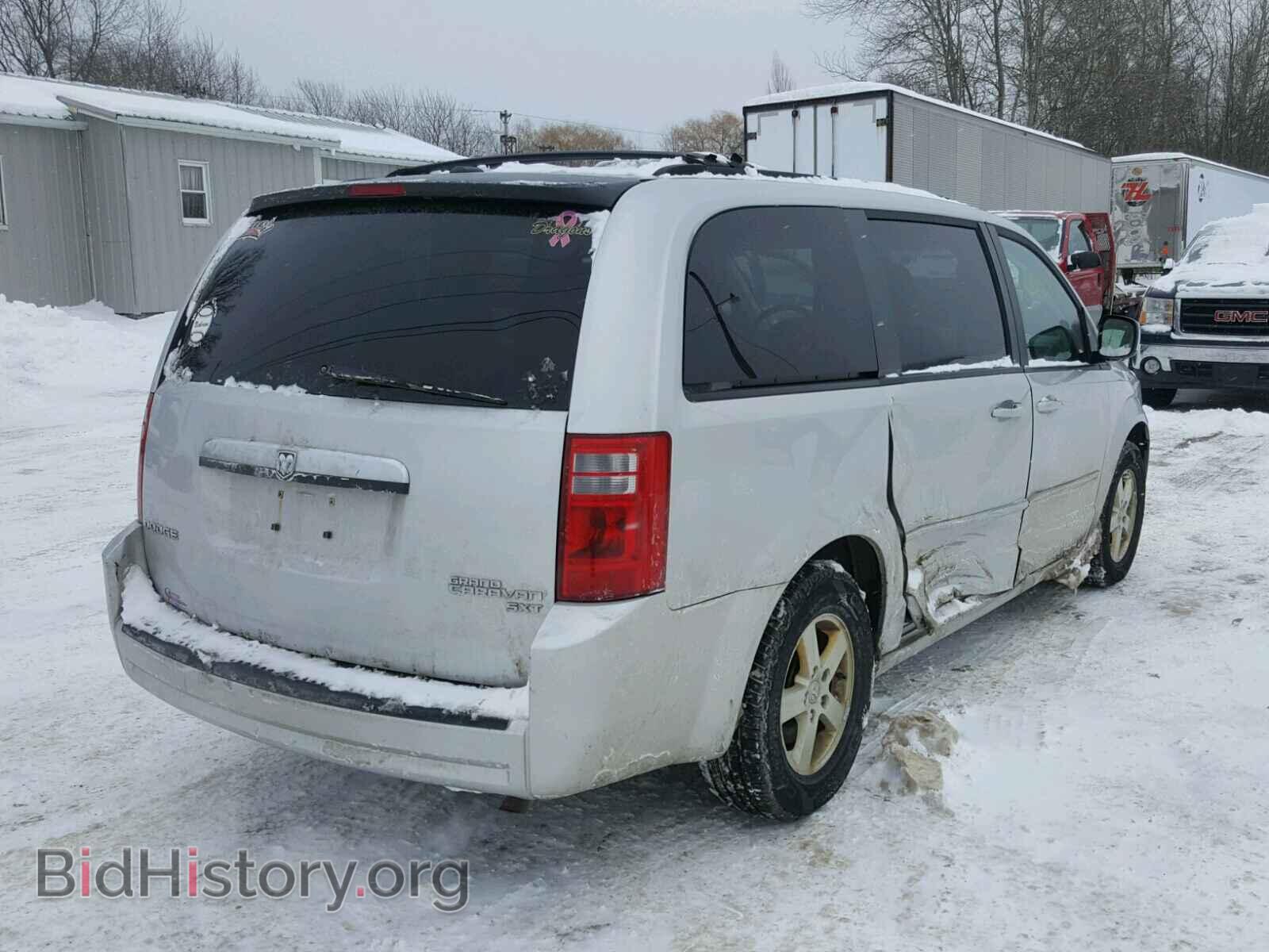 2010 DODGE CARAVAN - VIN: 2D4RN5D13AR444296 - Фото 4