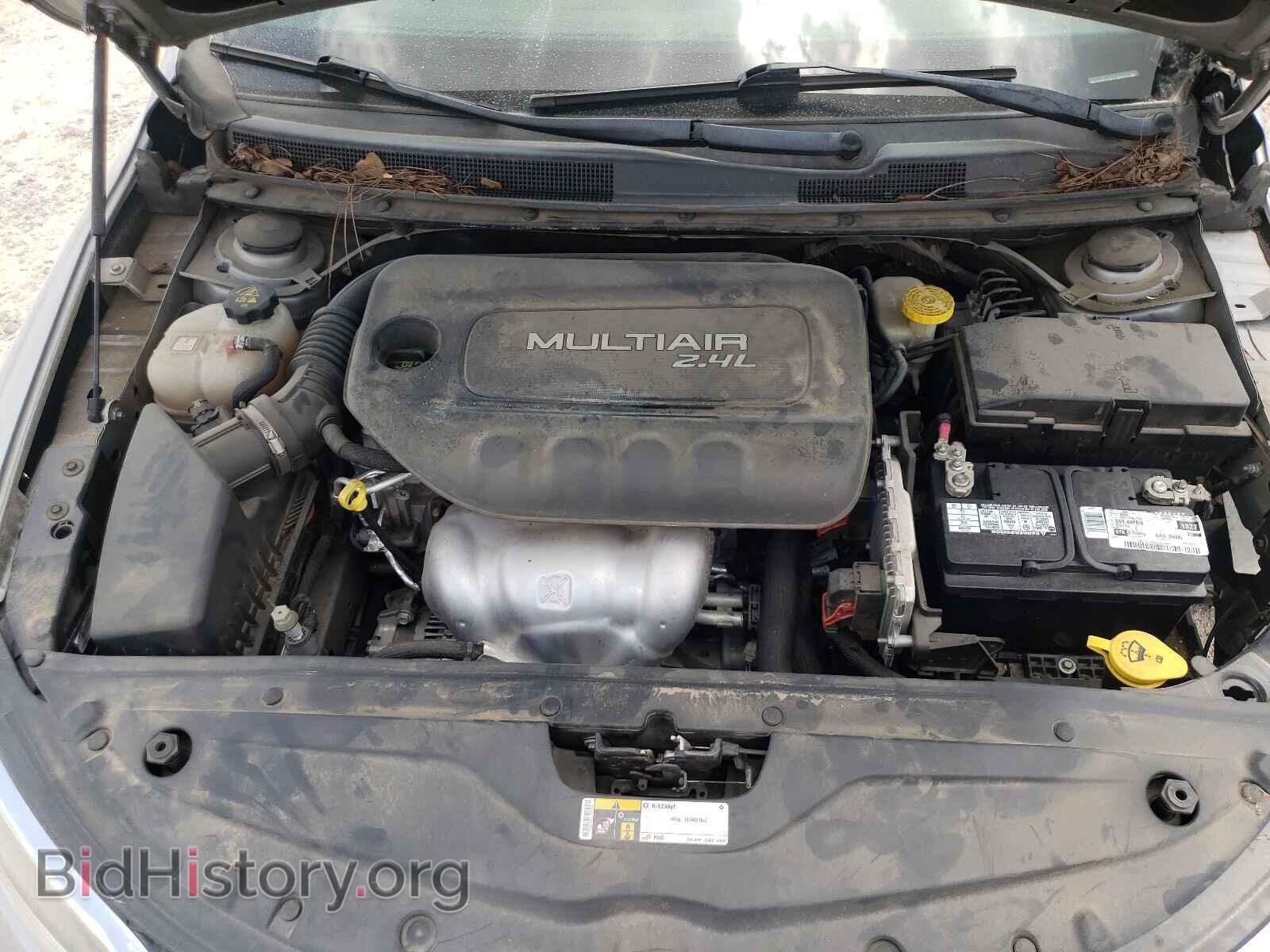 2016 CHRYSLER 200 - VIN: 1C3CCCAB7GN172548 - Фото 7