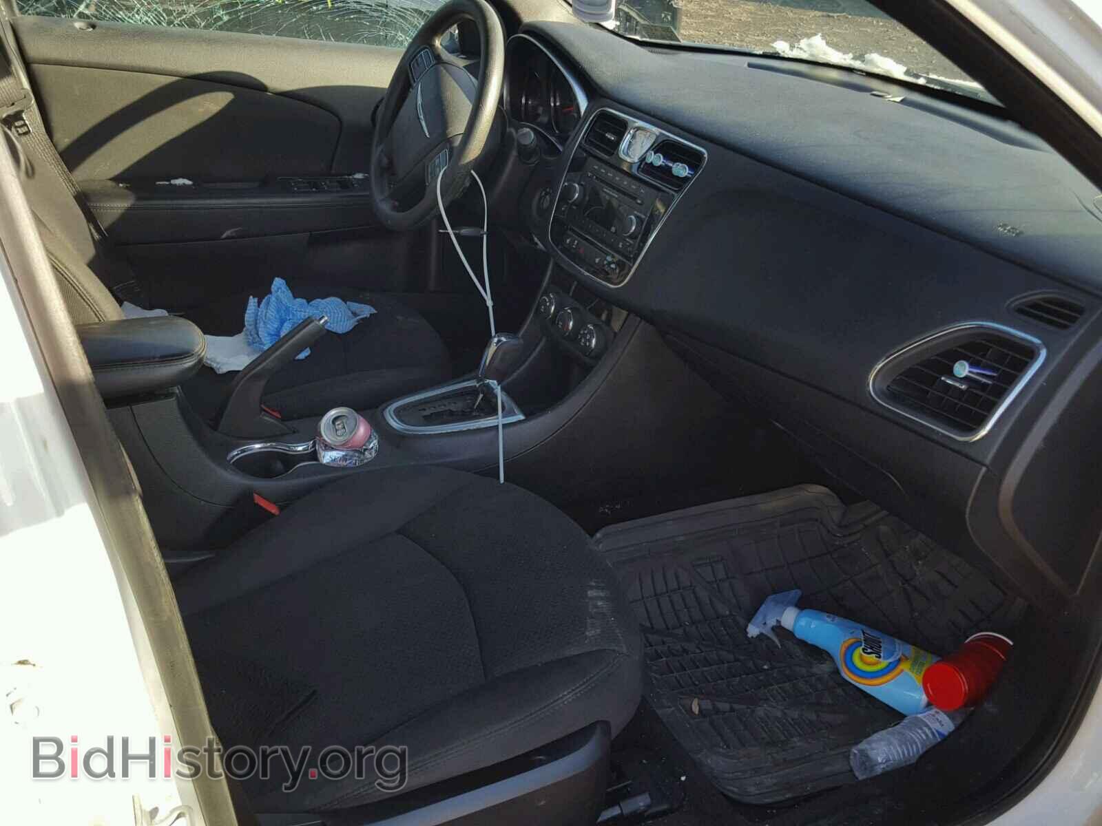 2012 CHRYSLER 200 - VIN: 1C3CCBAB8CN208008 - Фото 5