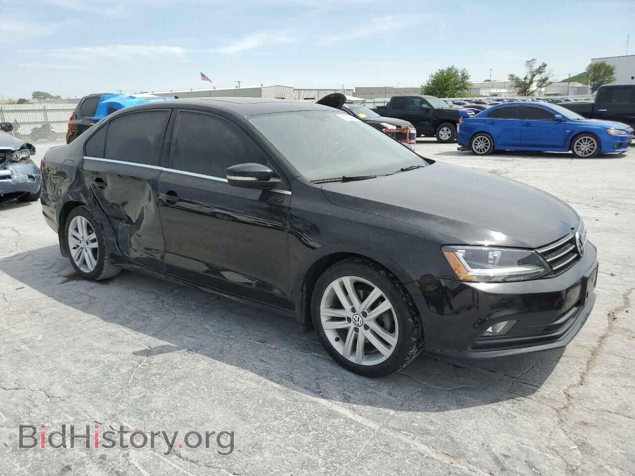 2017 VOLKSWAGEN JETTA - VIN: 3VWL17AJ9HM361274 - Photo 4
