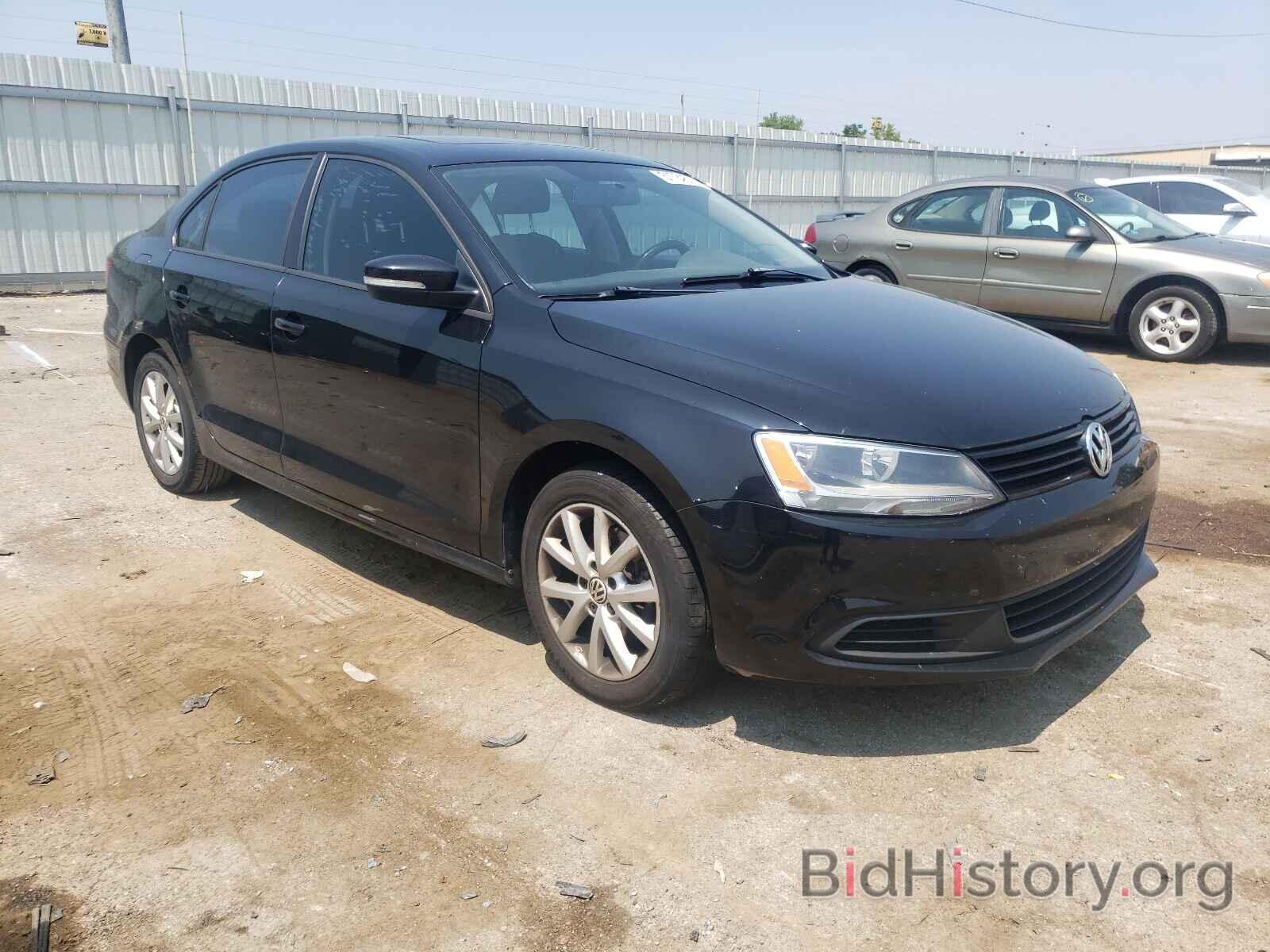 Фотография 3VWDZ7AJ0BM323808 - VOLKSWAGEN JETTA 2011