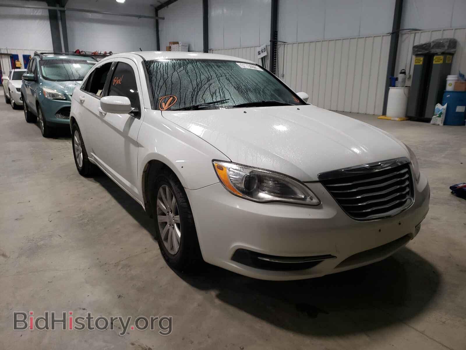 Photo 1C3BC1FB5BN585991 - CHRYSLER 200 2011