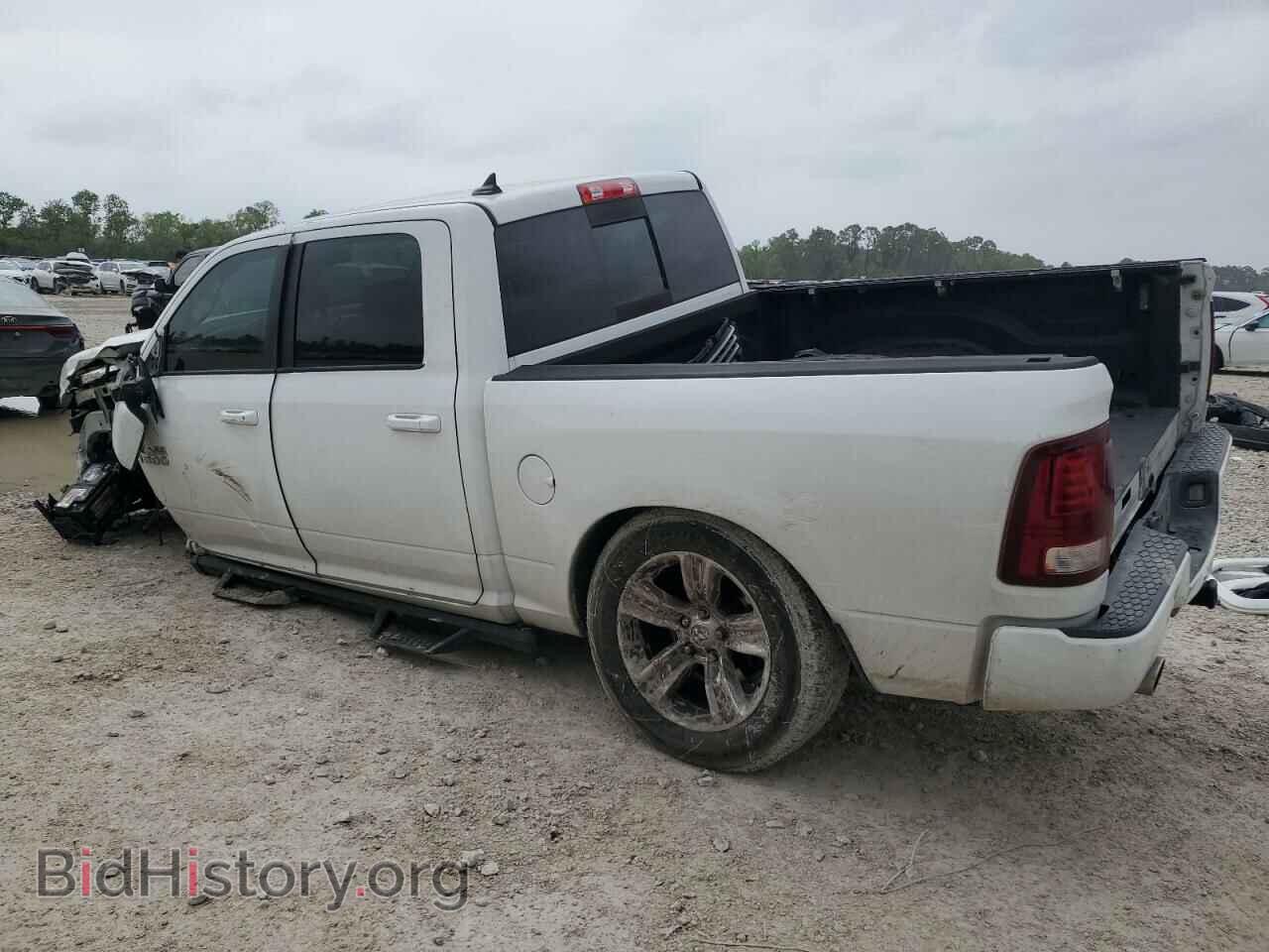 2016 RAM 1500 - VIN: 1C6RR6MT4GS164555 - Фото 2