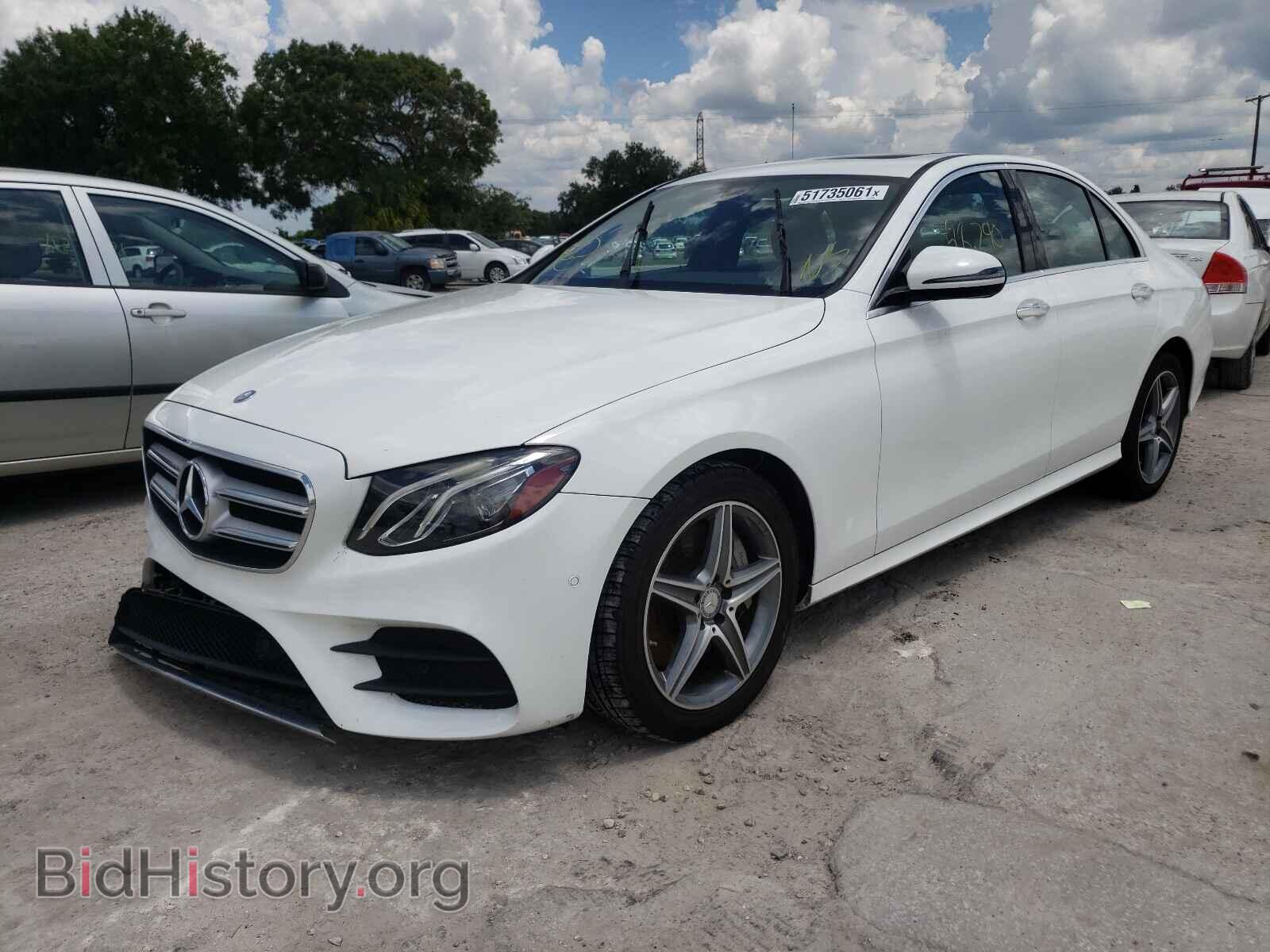 2017 MERCEDES-BENZ E-CLASS - VIN: WDDZF4JB8HA068992 - Фото 2
