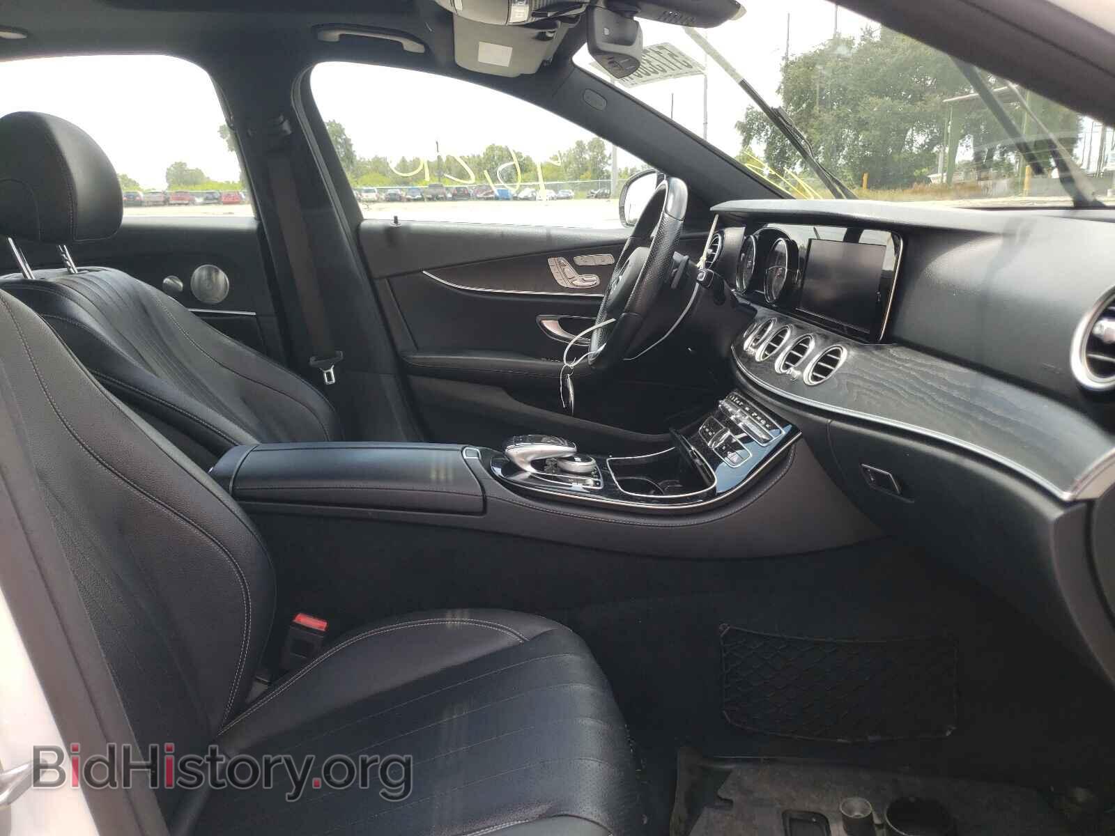 2017 MERCEDES-BENZ E-CLASS - VIN: WDDZF4JB8HA068992 - Фото 5