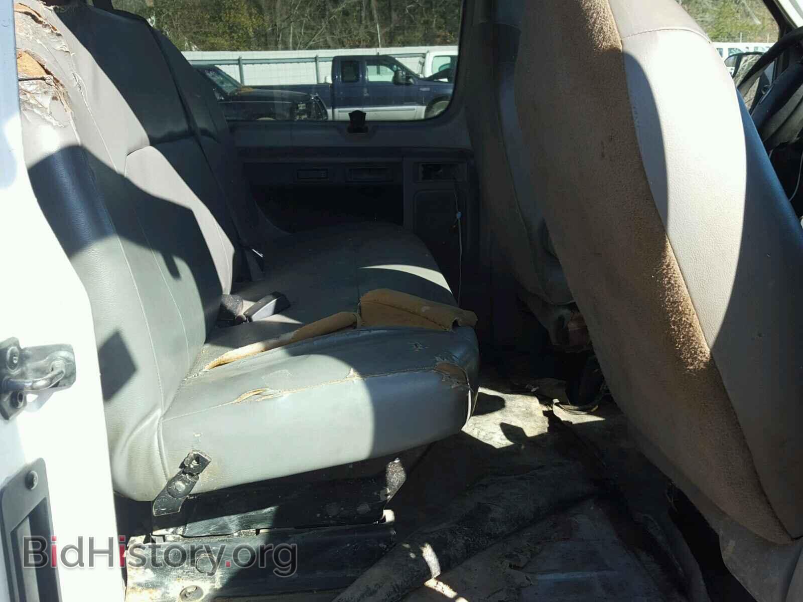 2010 FORD ECONOLINE - VIN: 1FBSS3BL7ADA92962 - Фото 6