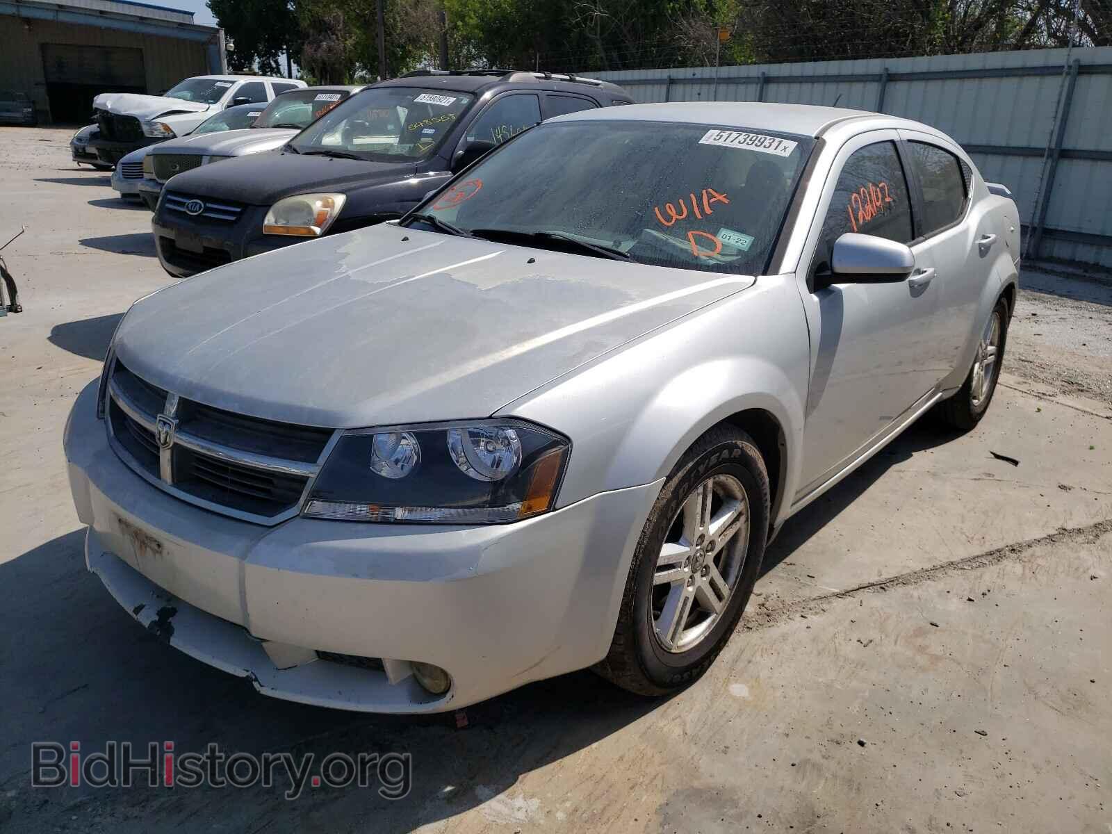 2010 DODGE AVENGER - VIN: 1B3CC5FB1AN132796 - Фото 2