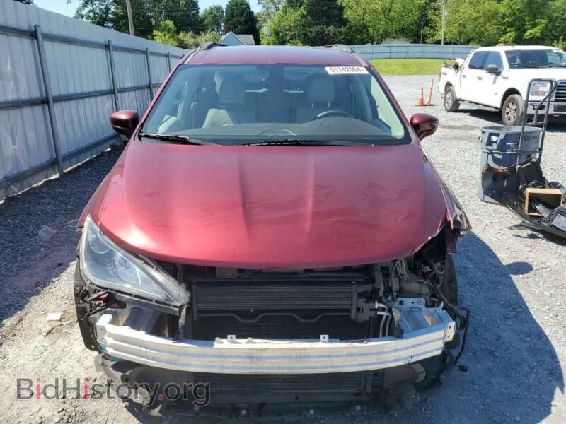 2017 Chrysler PACIFICA (VIN 2C4RC1BG5HR523191) — photo 5 of 13