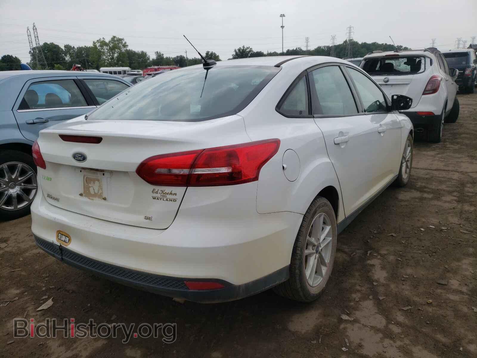 2017 FORD FOCUS - VIN: 1FADP3F2XHL341235 - Фото 4