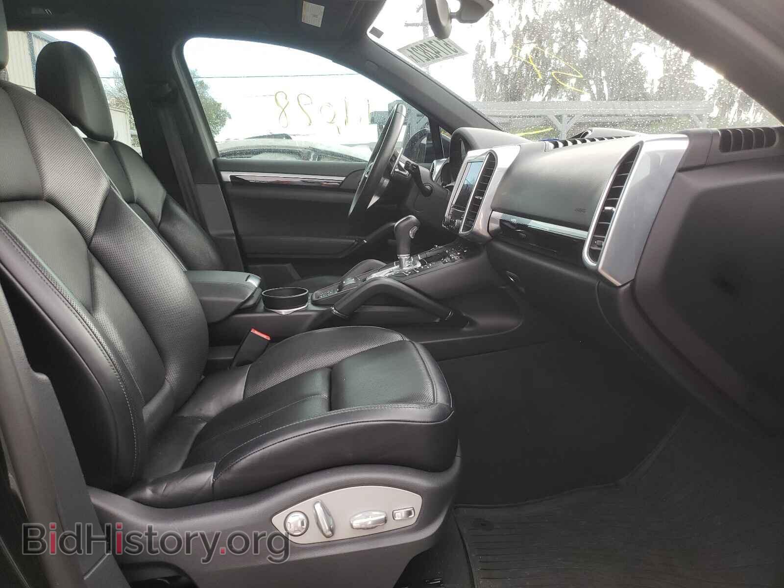 2017 PORSCHE CAYENNE - VIN: WP1AE2A27HLA73036 - Фото 5