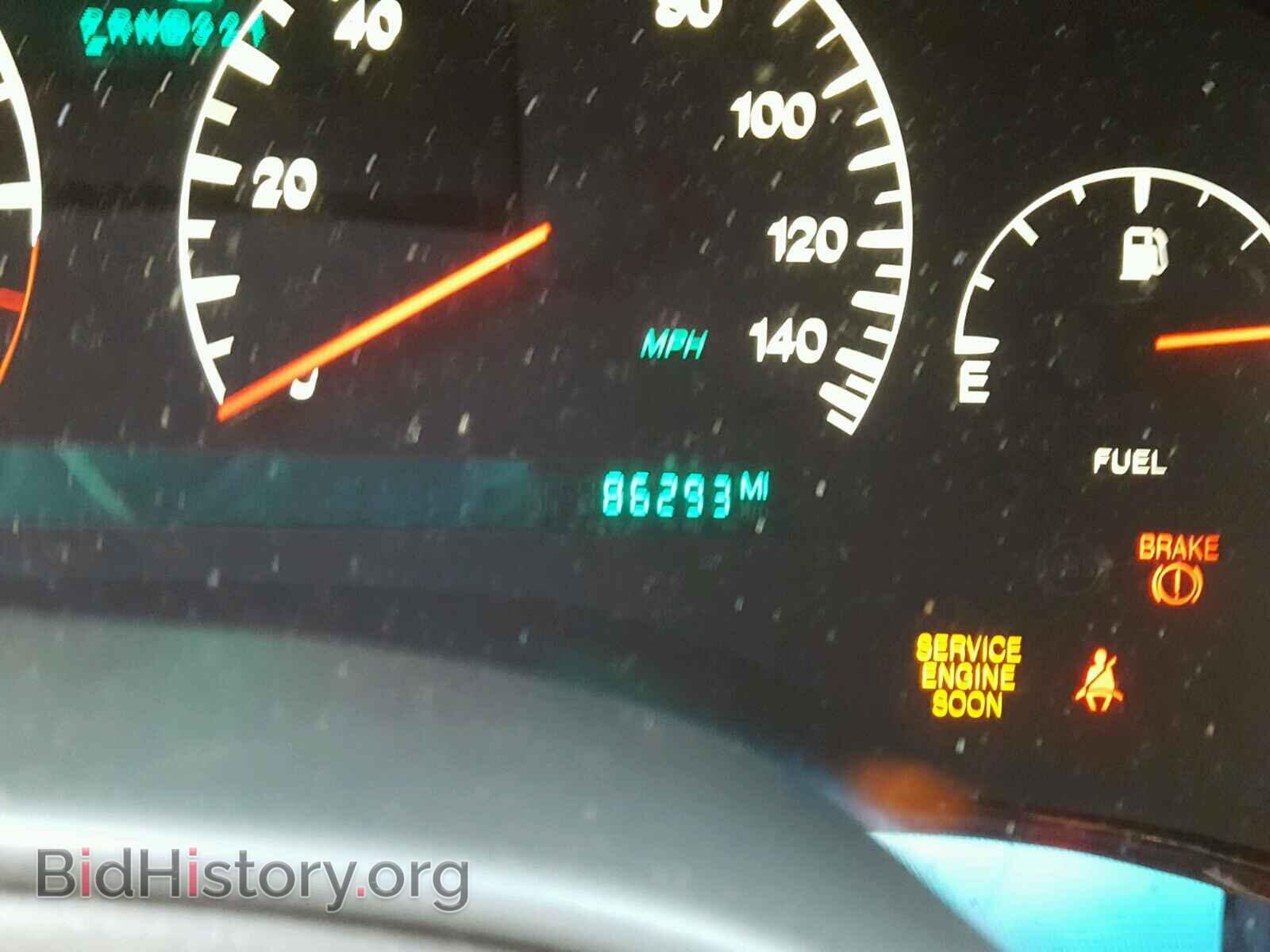 2000 CADILLAC DEVILLE - VIN: 1G6KF5795YU239172 - Фото 8