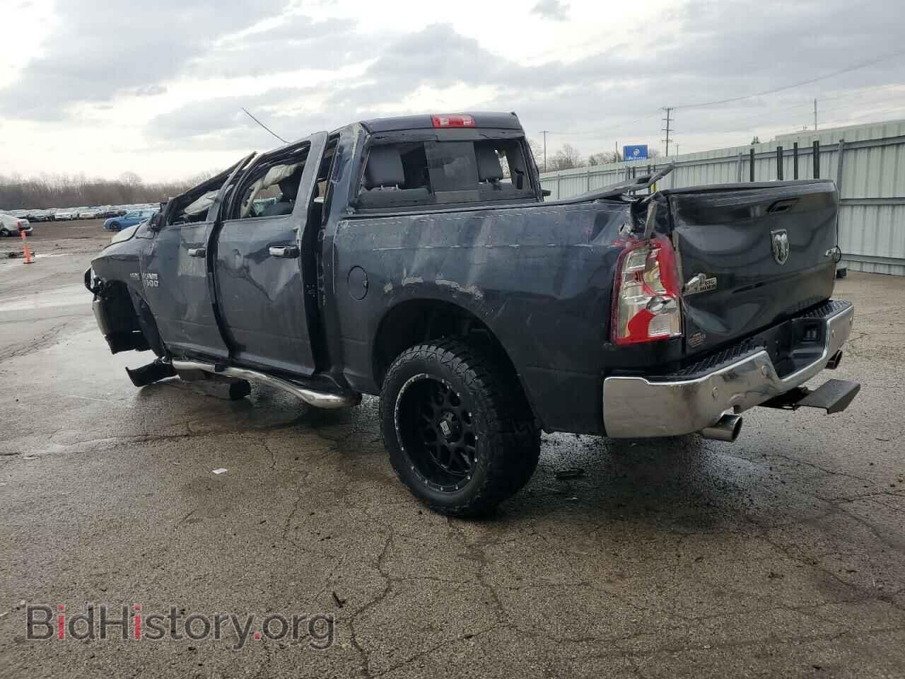 2018 RAM 1500 - VIN: 1C6RR7LT7JS352713 - Photo 2