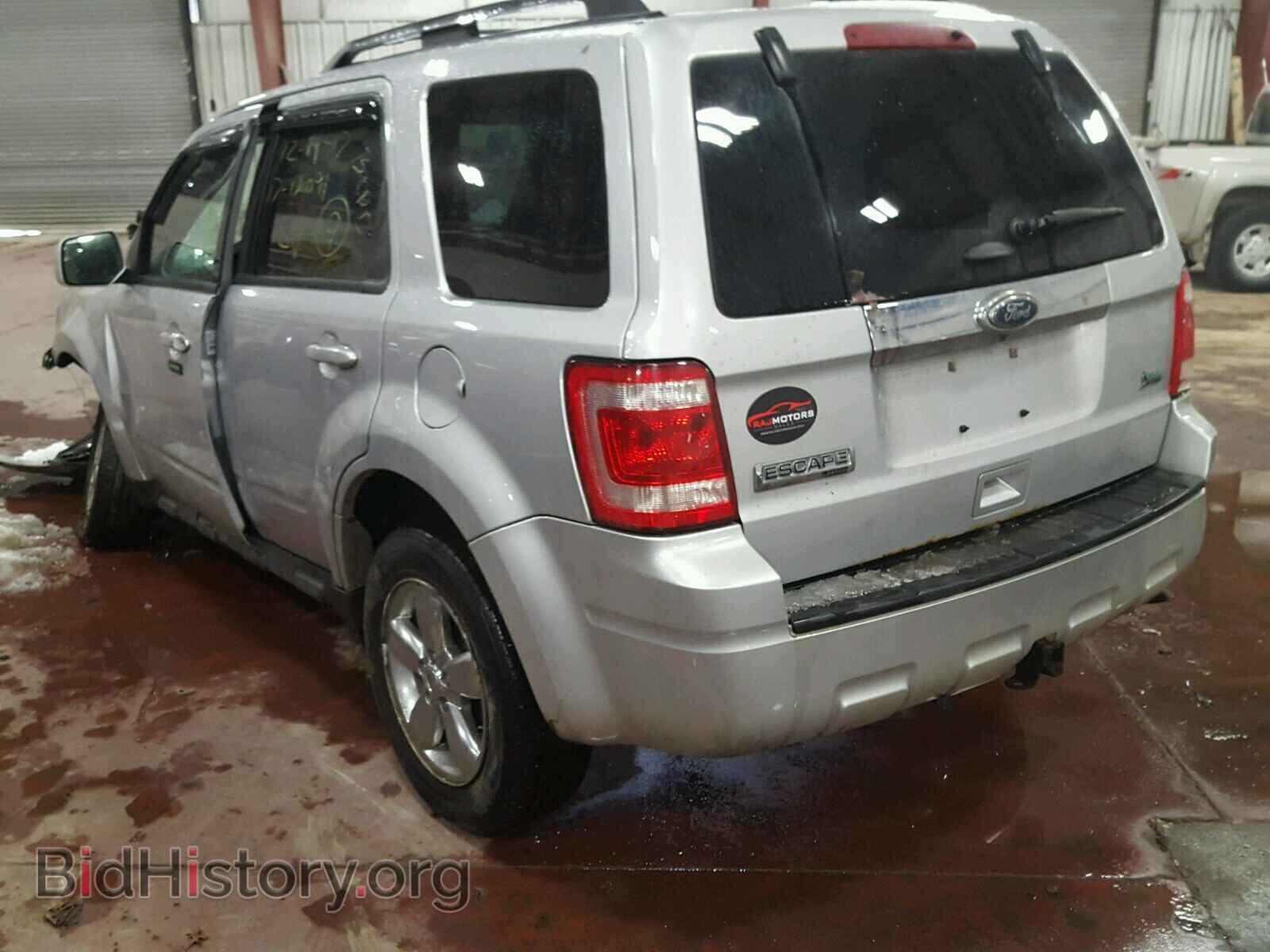 2011 FORD ESCAPE - VIN: 1FMCU9EG8BKB02838 - Фото 3