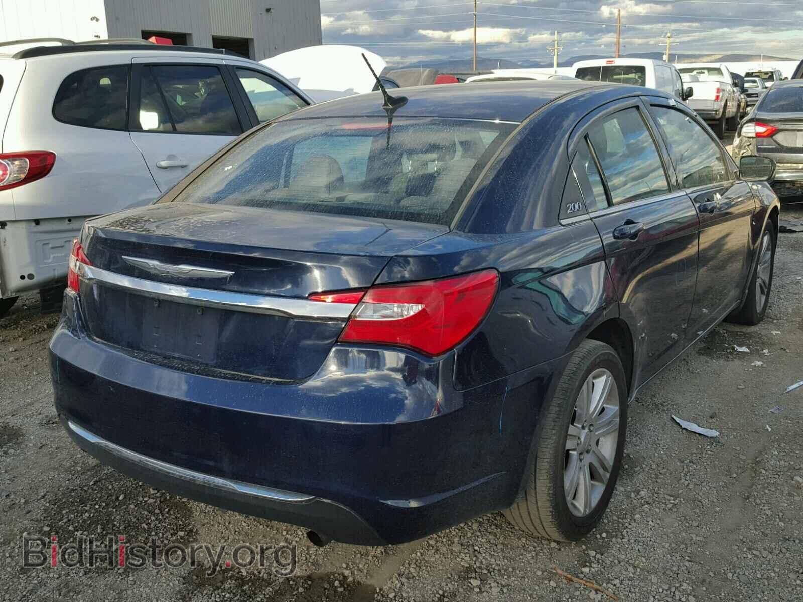 2013 CHRYSLER 200 - VIN: 1C3CCBBB2DN735588 - Фото 4