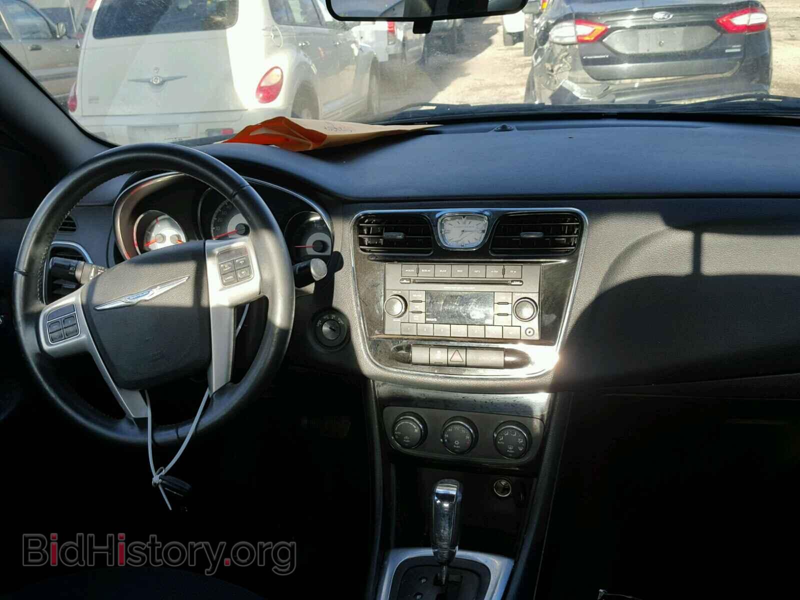 2013 CHRYSLER 200 - VIN: 1C3CCBBB2DN735588 - Фото 9