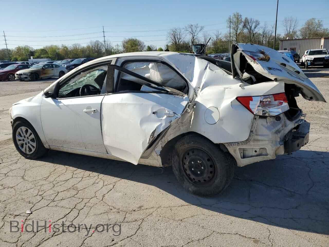 2011 KIA FORTE - VIN: KNAFU4A21B5890954 - Фото 2