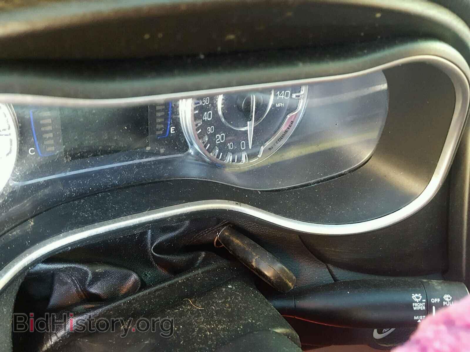 2015 CHRYSLER 200 - VIN: 1C3CCCABXFN681323 - Photo 8