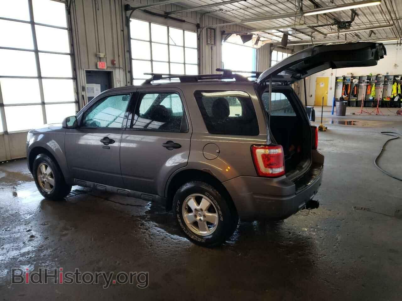 2011 FORD ESCAPE - VIN: 1FMCU9DG6BKC43781 - Фото 2