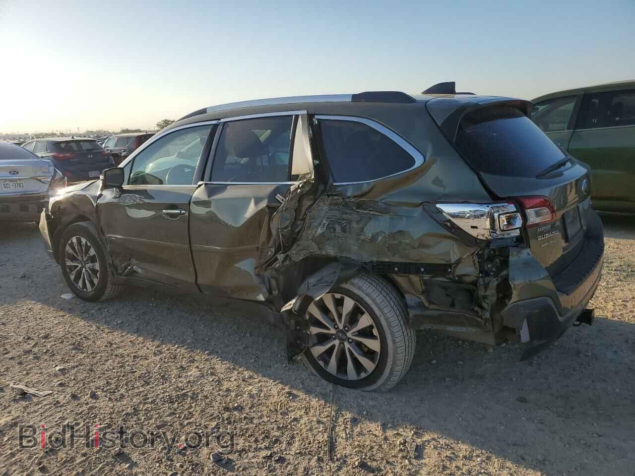 2018 SUBARU OUTBACK - VIN: 4S4BSATC8J3391277 - Фото 2
