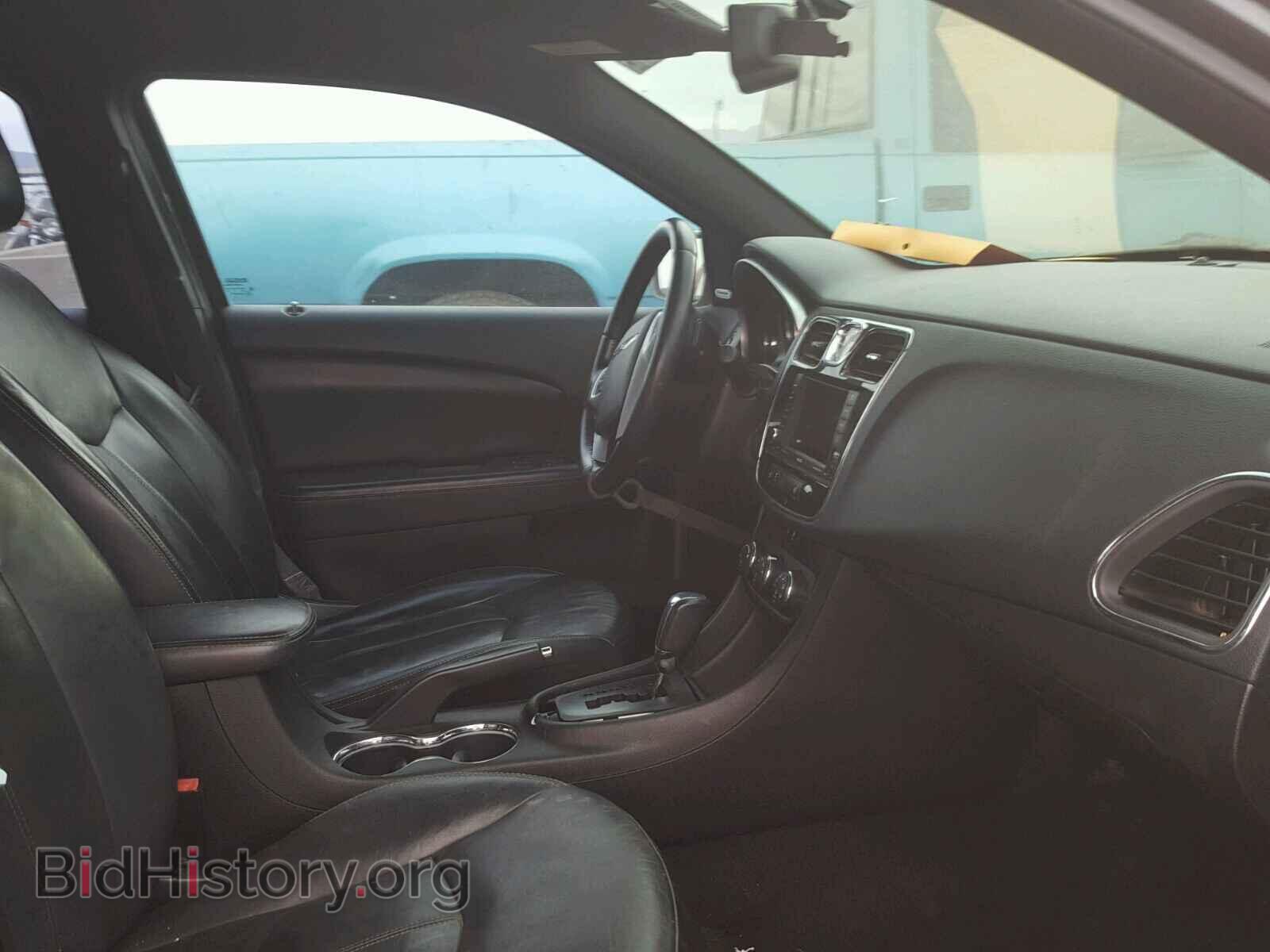 2011 CHRYSLER 200 - VIN: 1C3BC2FG9BN516609 - Фото 5