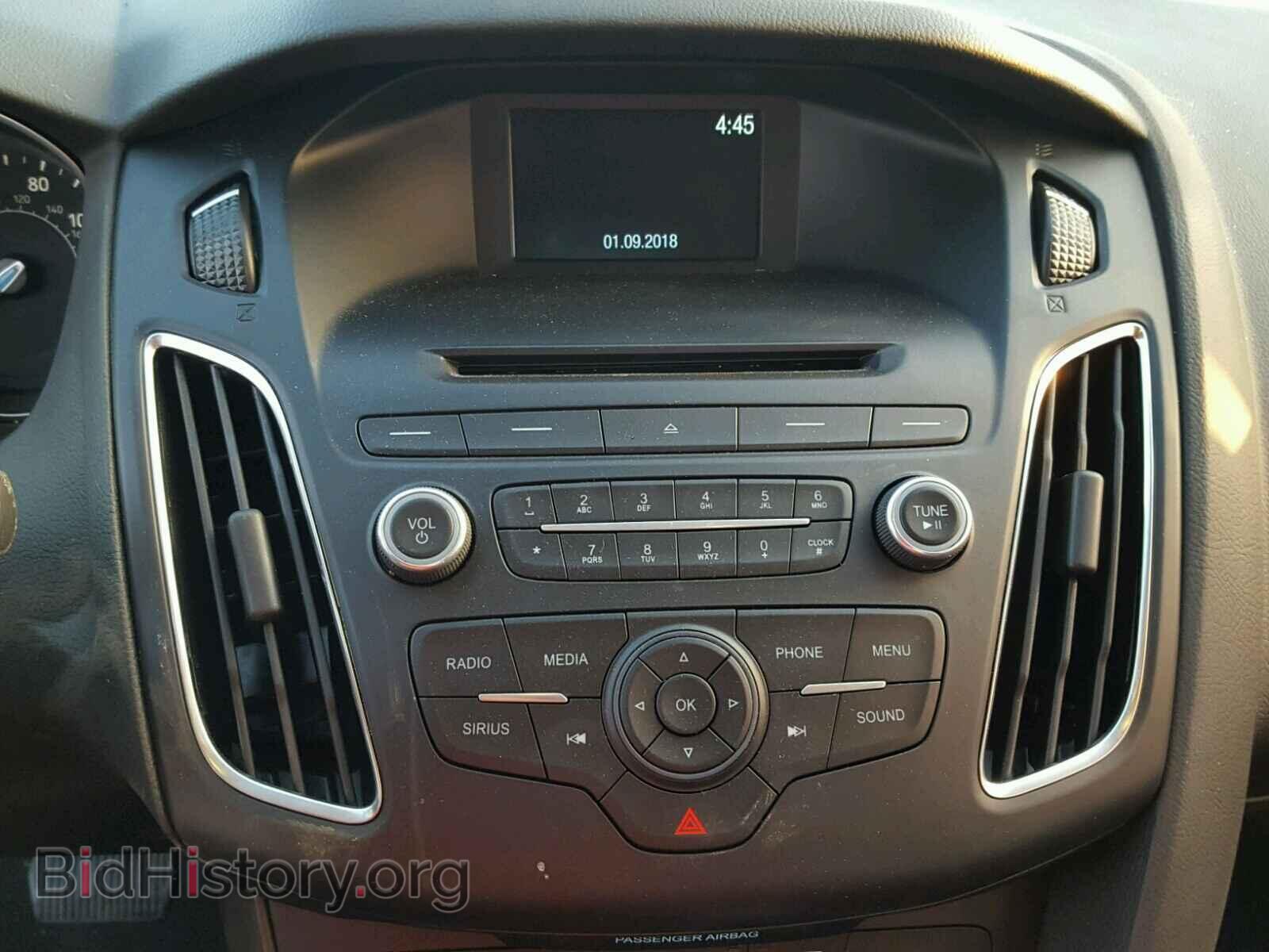 2016 FORD FOCUS - VIN: 1FADP3F26GL212102 - Photo 9