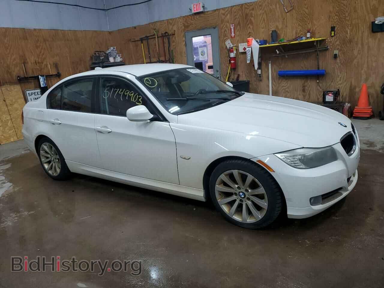 2011 BMW 3 SERIES - VIN: WBAPH7C55BE678575 - Фото 4