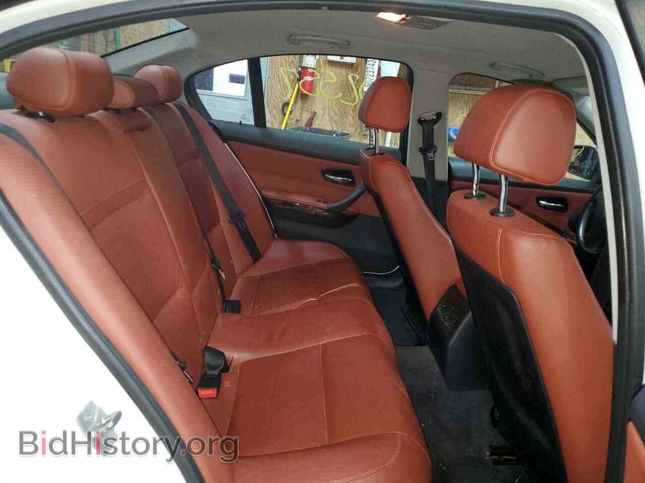 2011 BMW 3 SERIES - VIN: WBAPH7C55BE678575 - Фото 10